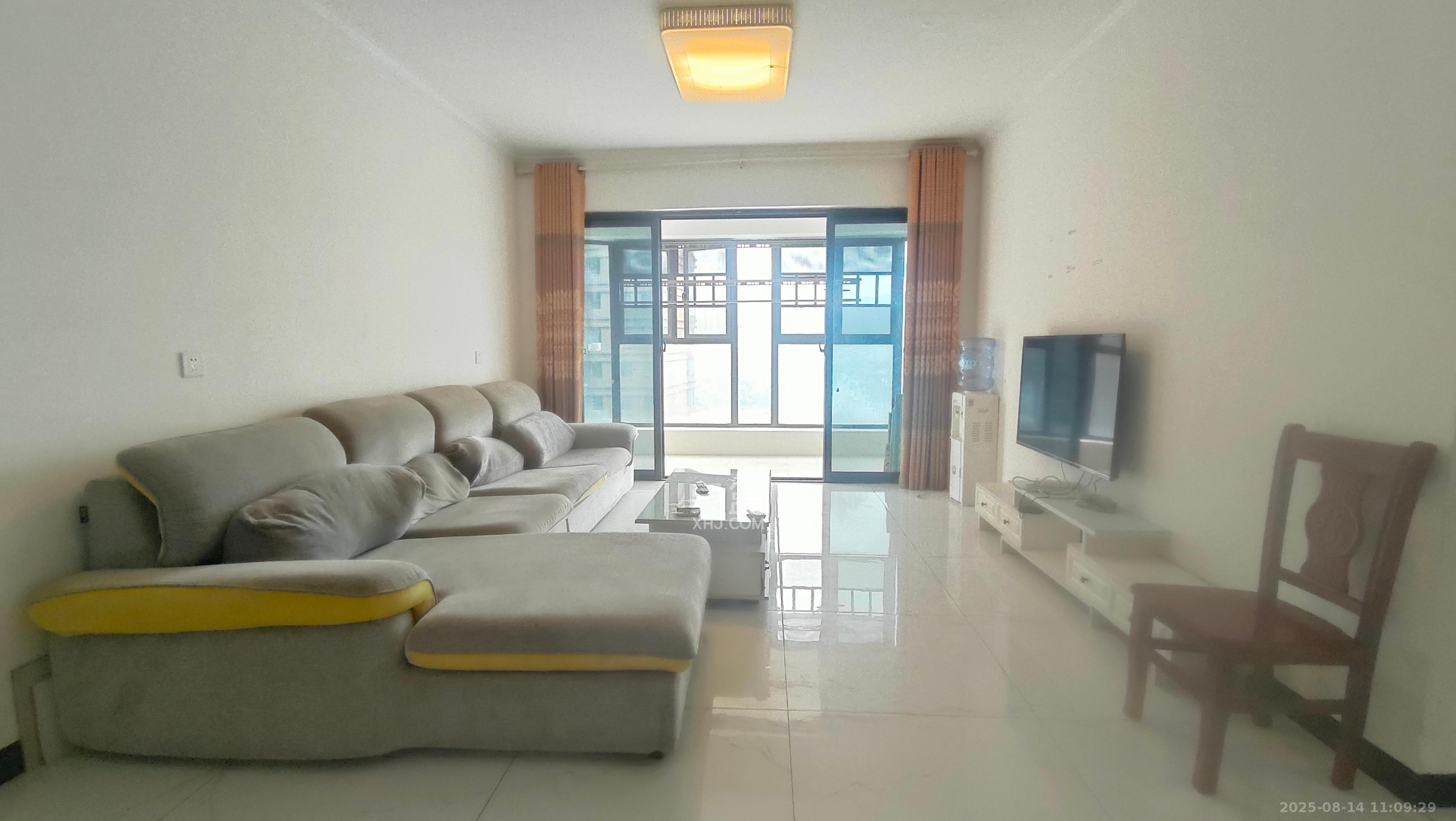 润和长郡(润和紫郡二三期) 4室2厅1卫 1800.0元/月 润和长郡(润和紫郡二三期) 4室2厅1卫 1800.0元/月室内图