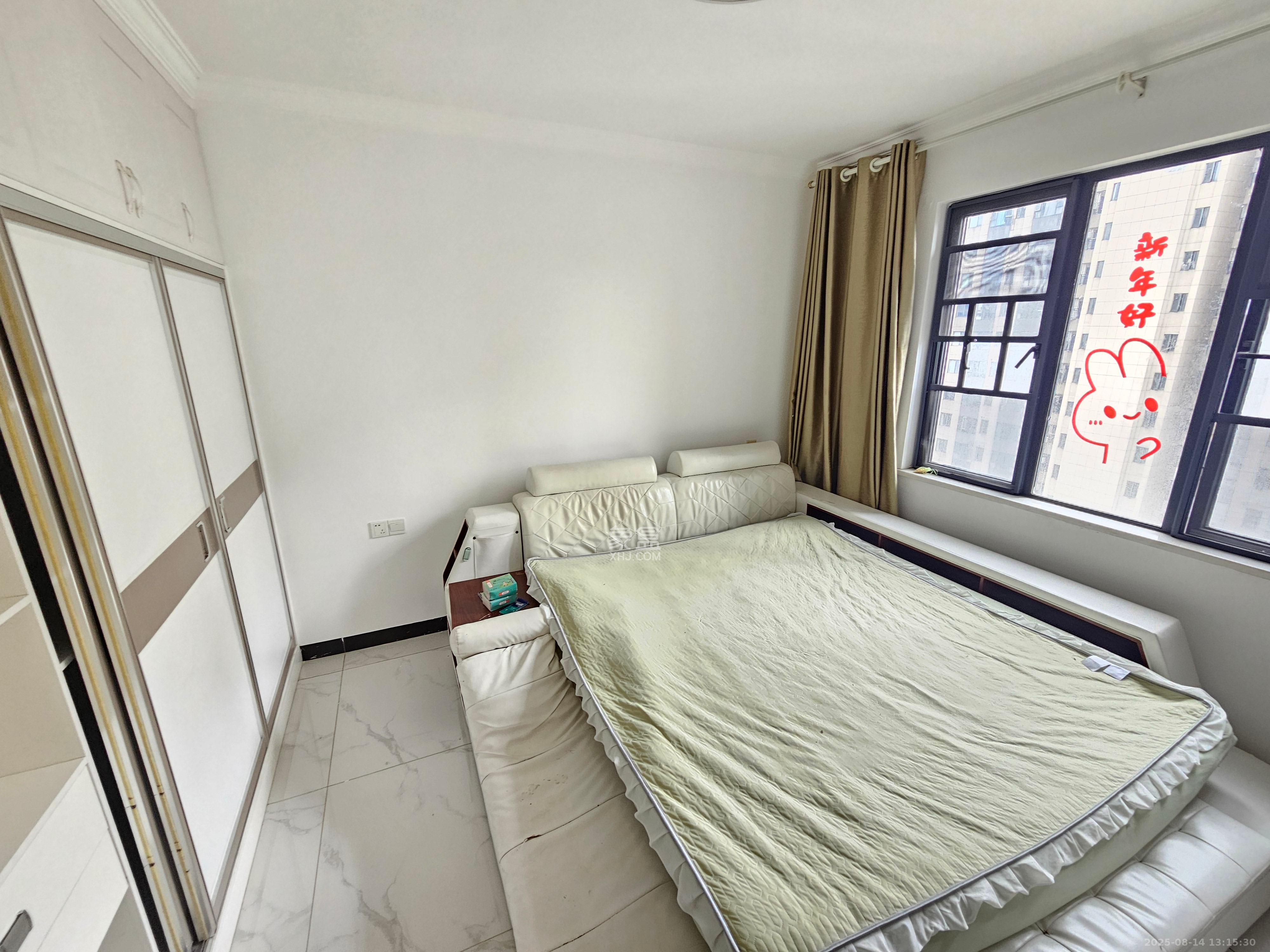 中国铁建梅溪青秀一期  3室2厅1卫    2700.0元/月室内图