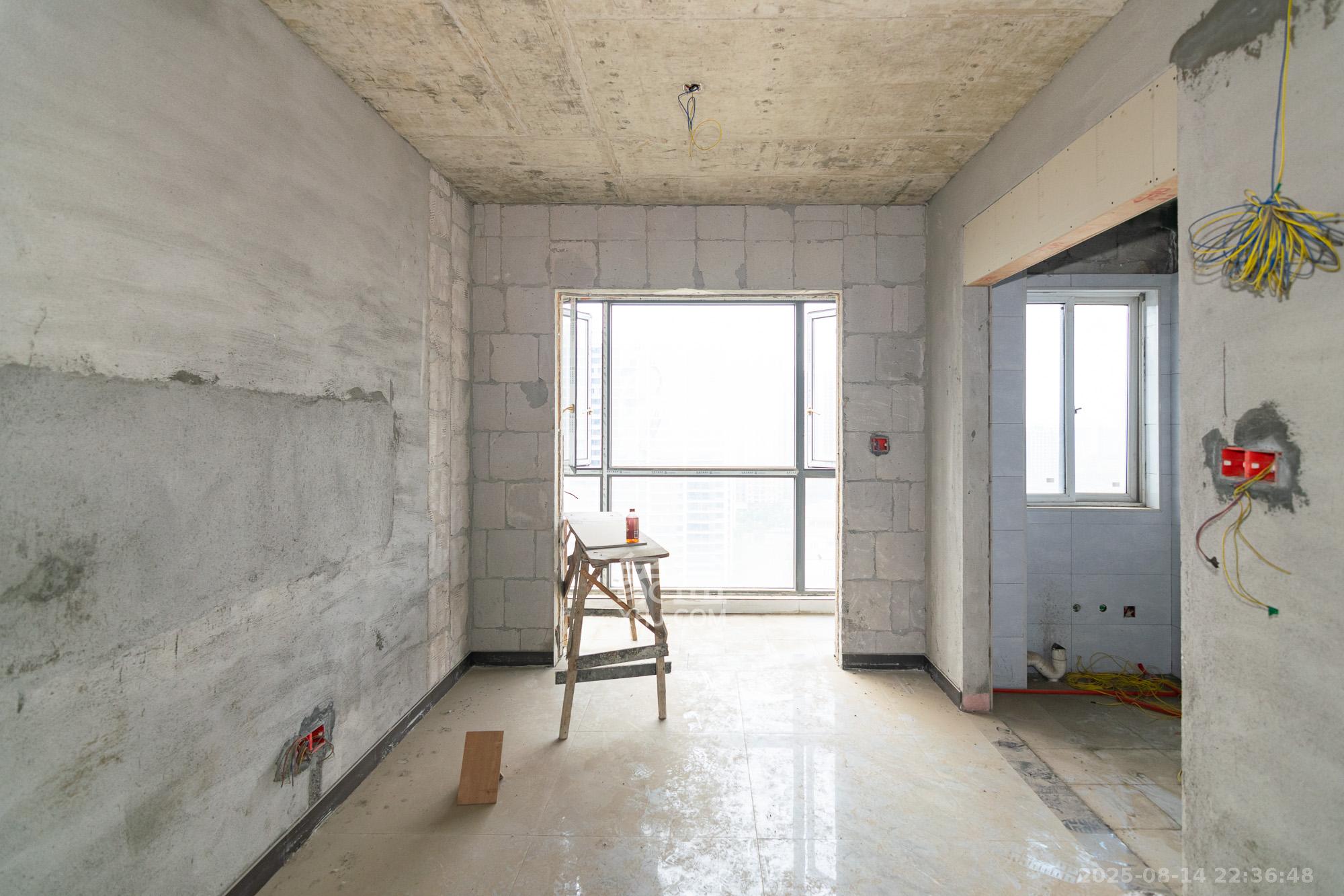 新华联梦想城  4室2厅2卫    85.0万 新华联梦想城  4室2厅2卫    85.0万客厅