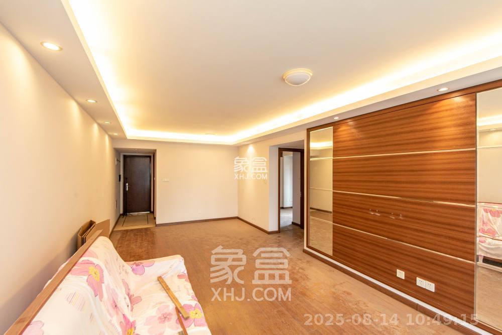 万科金域华府三四期  3室2厅1卫    2300.0元/月室内图