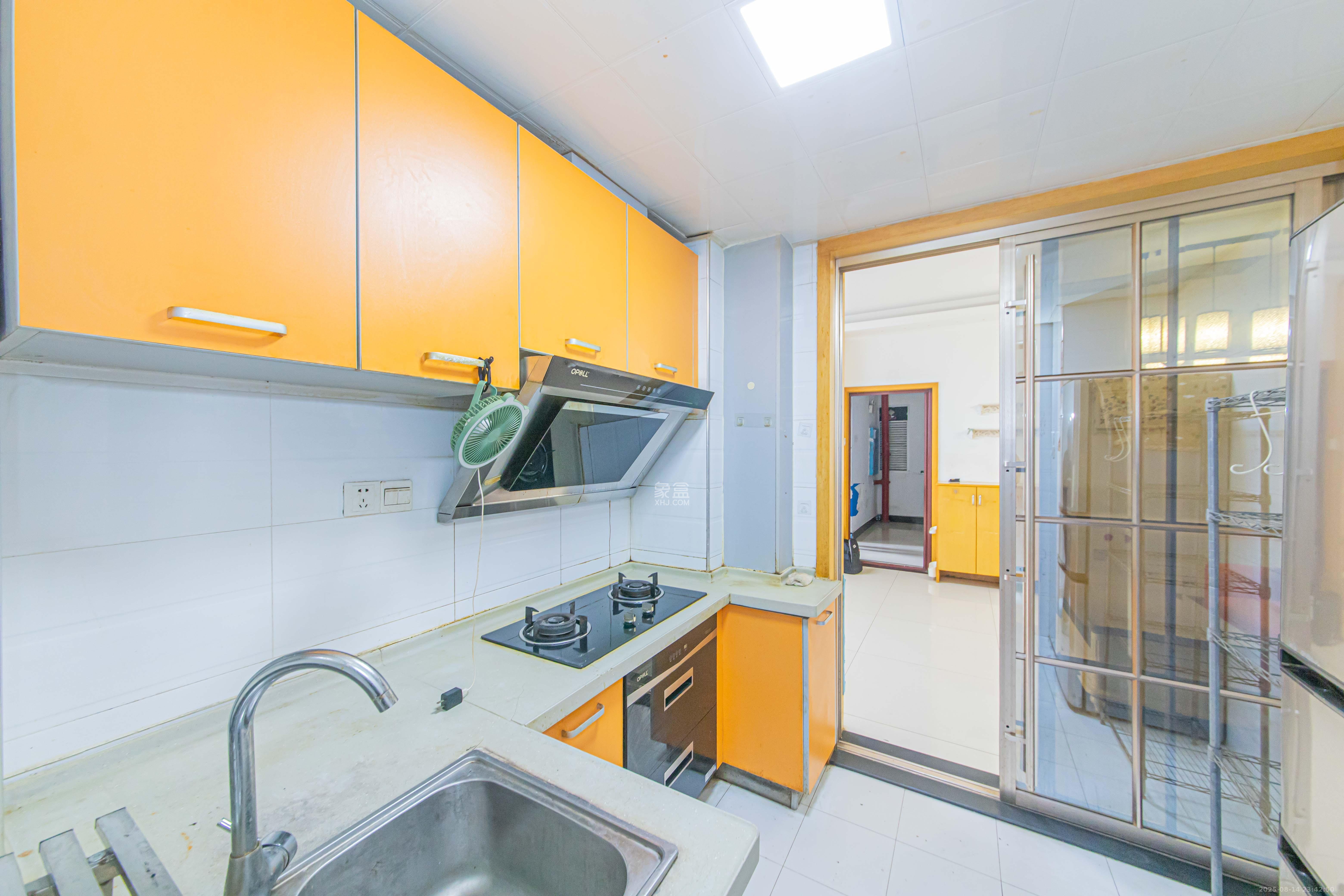 金房奥斯卡  2室2厅1卫    68.0万厨房