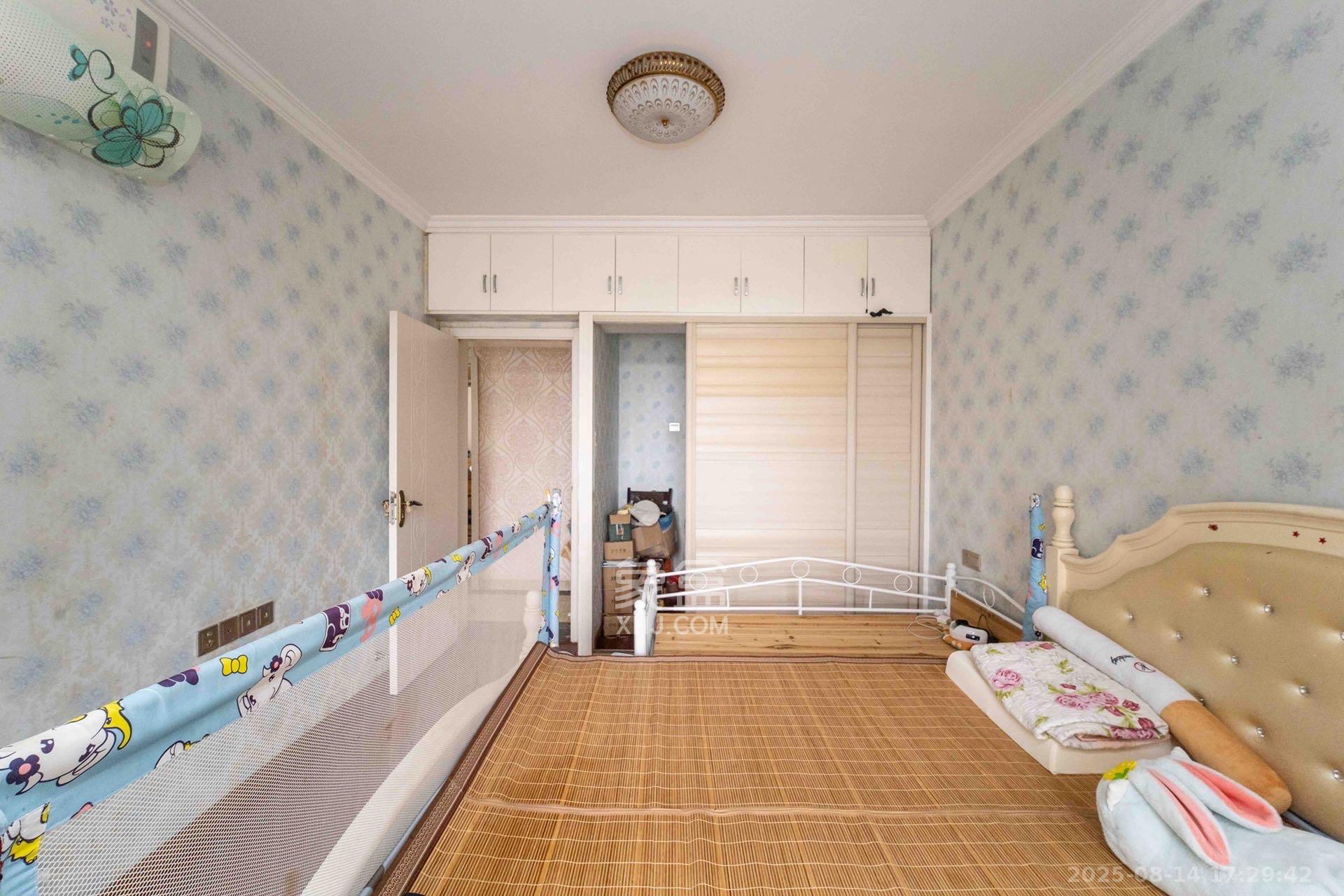 先锋东外滩 3室2厅2卫 3000.0元/月 先锋东外滩 3室2厅2卫 3000.0元/月室内图