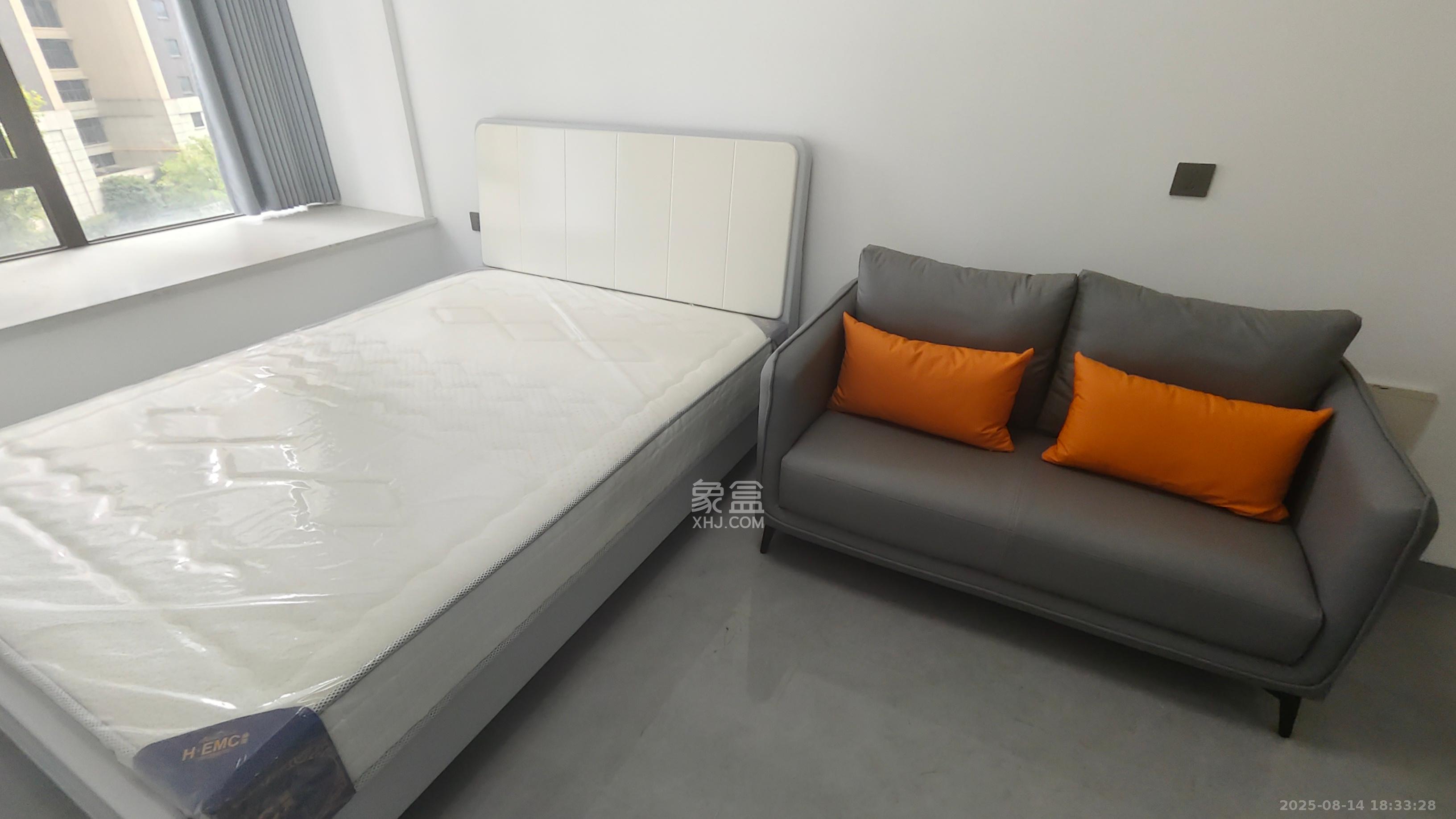 保利海德公园 1室1厅1卫 1800.0元/月 保利海德公园 1室1厅1卫 1800.0元/月室内图