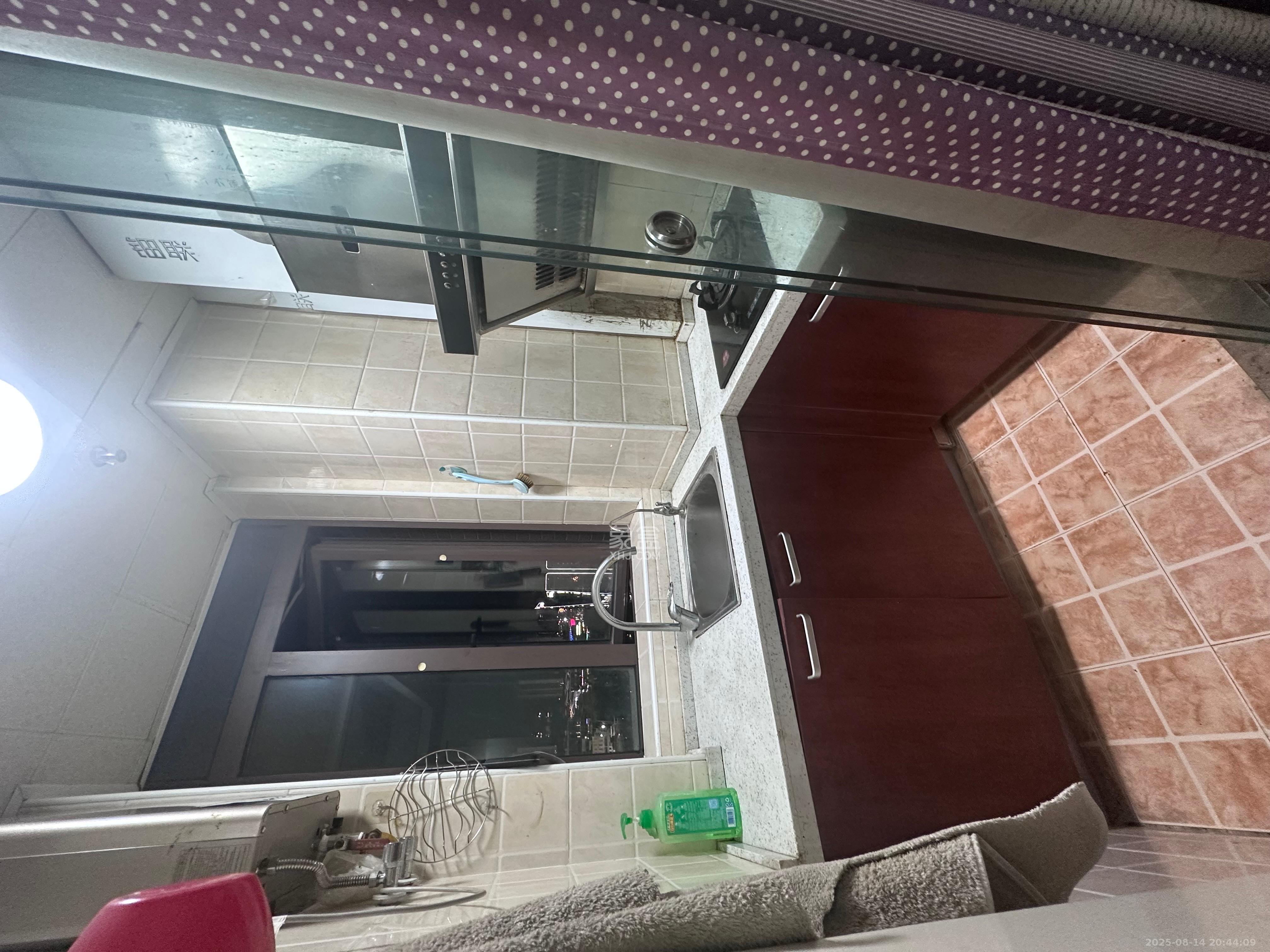 水岸世景  1室1厅1卫    900.0元/月 水岸世景  1室1厅1卫    900.0元/月室内图