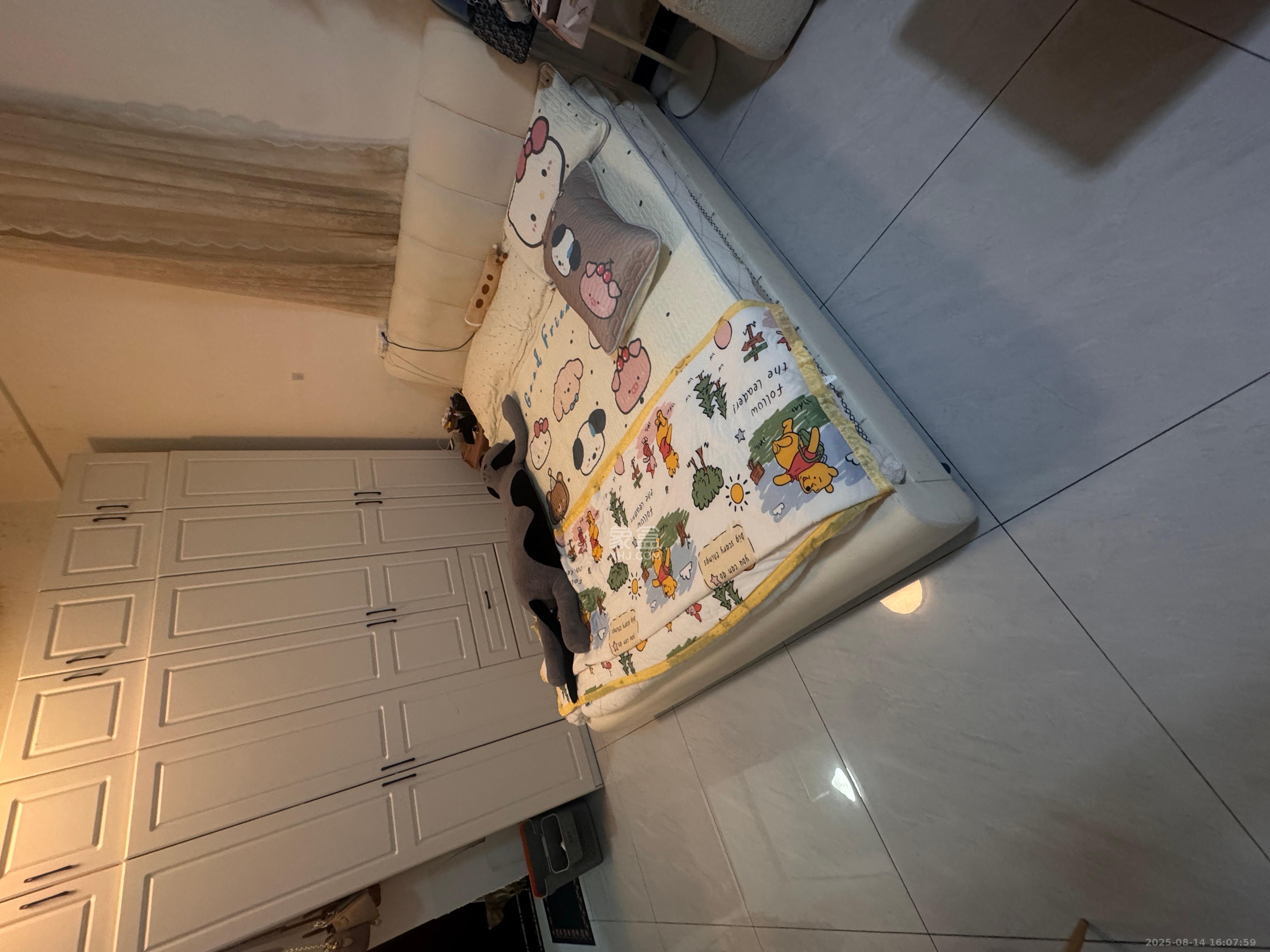 江南华府  1室1厅1卫    1500.0元/月室内图