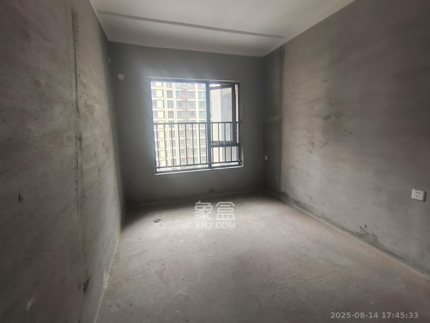 荣盛城  3室2厅1卫    1000.0元/月室内图