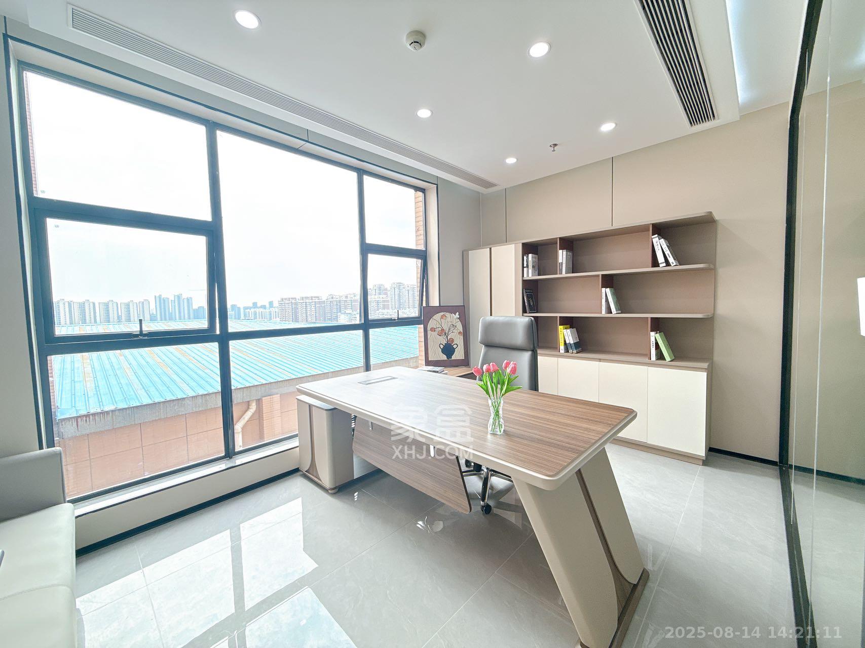 百瑞达科创中心   99.0㎡      4000.0元/月室内图