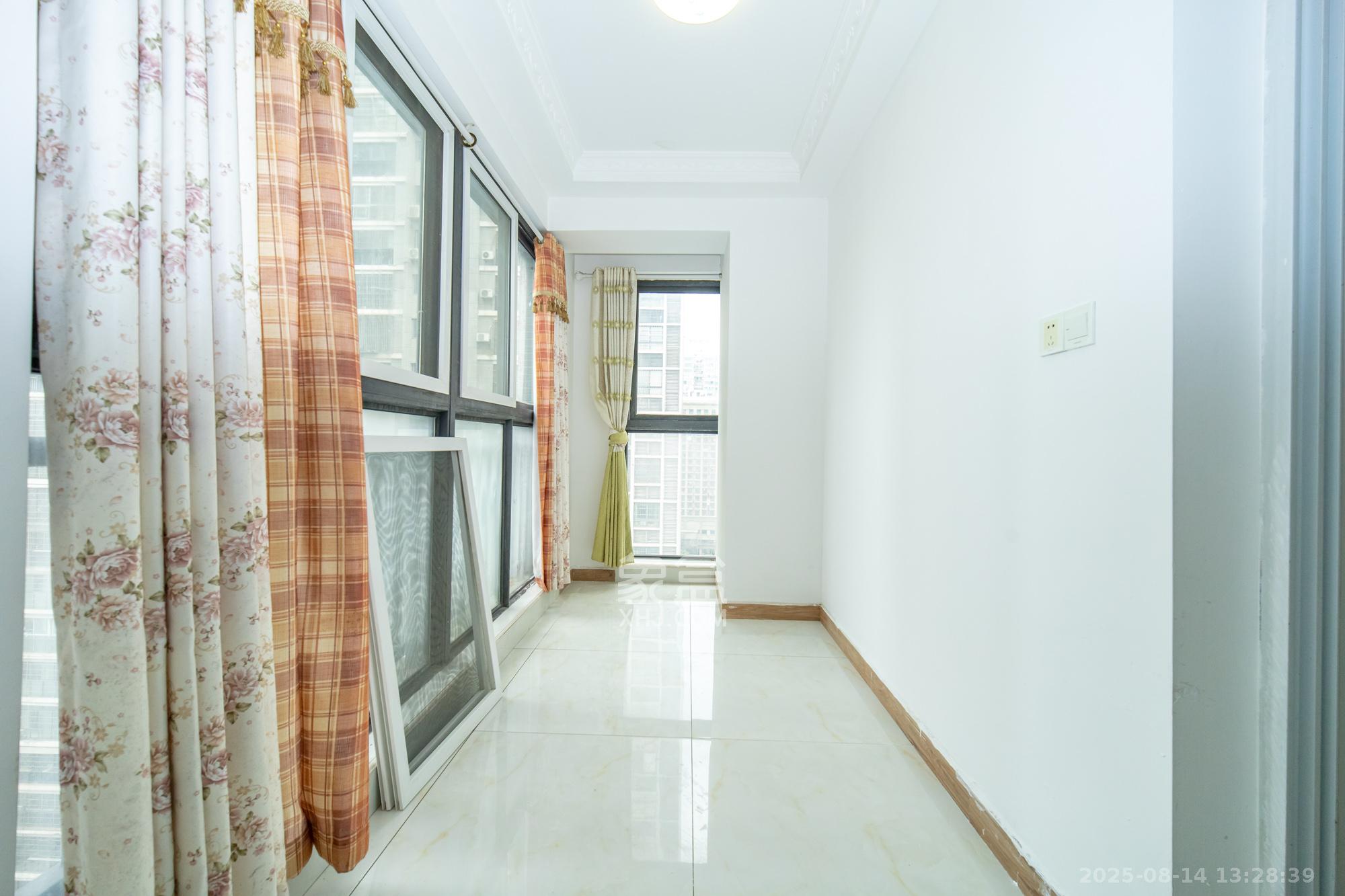 尚都花园城  1室1厅1卫    26.3万卧室