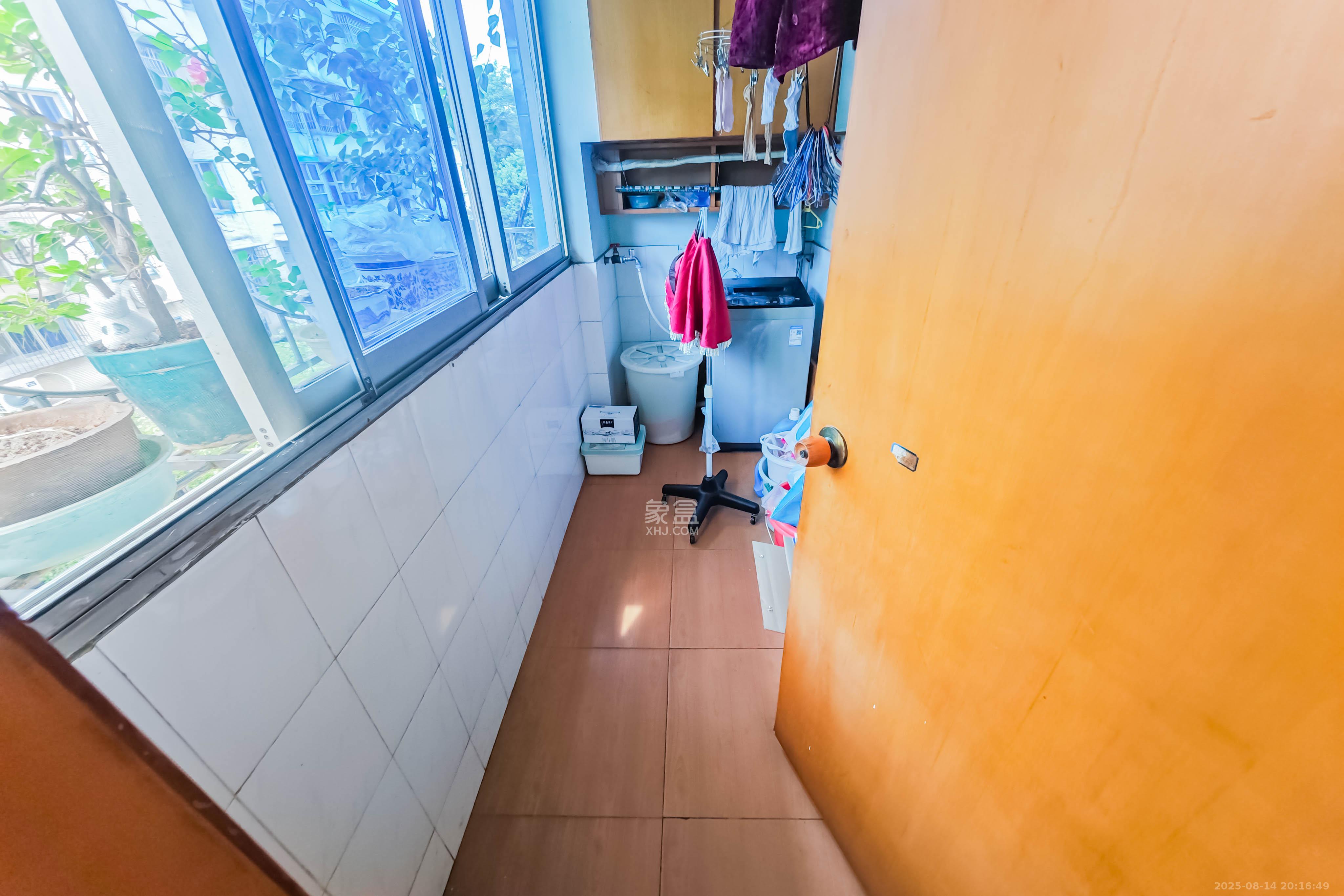 雨花区教师村 3室2厅1卫 56.0万 雨花区教师村 3室2厅1卫 56.0万其他