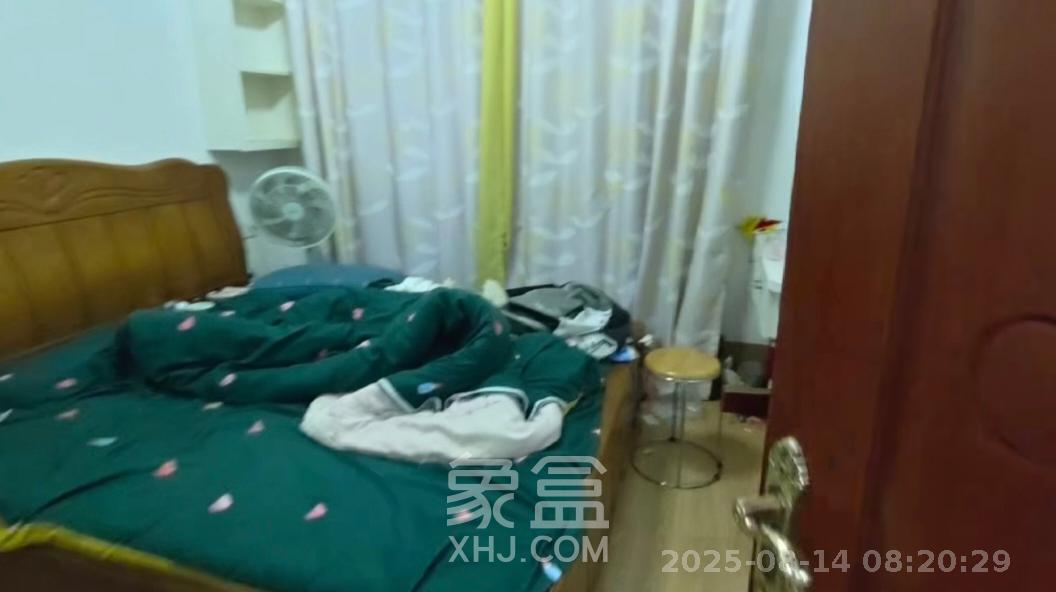 叠彩兰亭  3室2厅2卫    2200.0元/月室内图