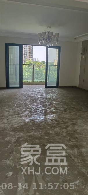 恒大书香门第  5室2厅2卫    2600.0元/月室内图