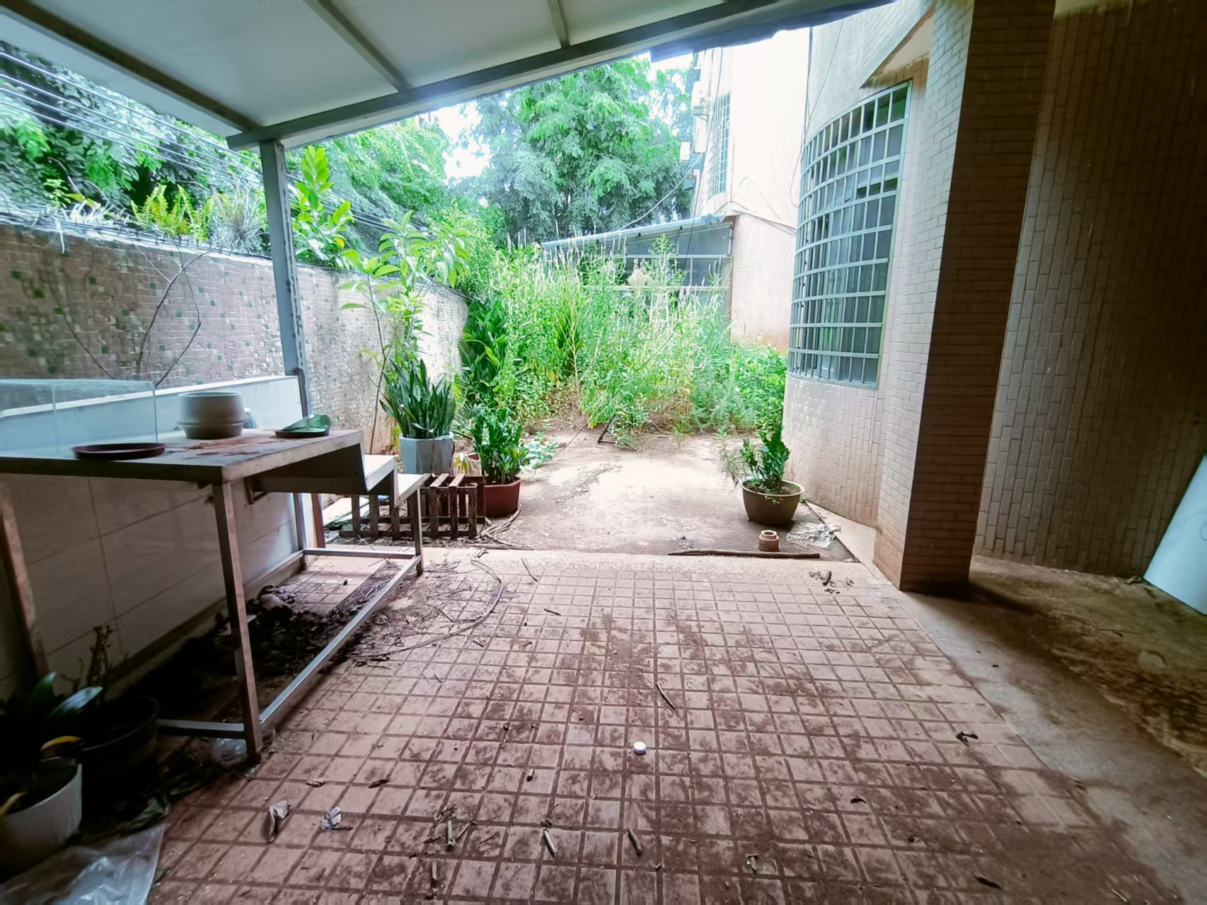 华汇别墅小区 7室2厅2卫 9000.0元/月 华汇别墅小区 7室2厅2卫 9000.0元/月室内图