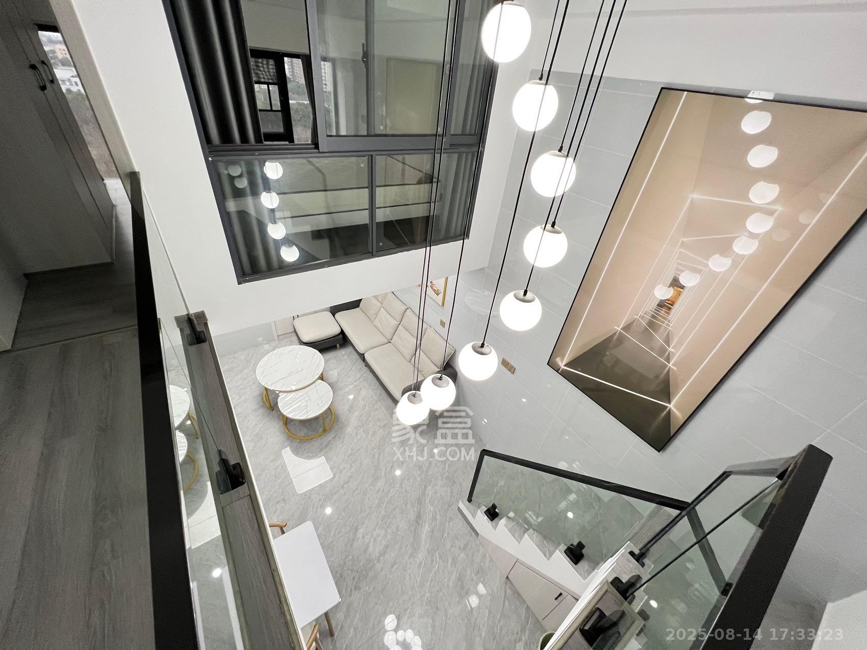 润和国际广场  2室1厅1卫    2400.0元/月 润和国际广场  2室1厅1卫    2400.0元/月室内图