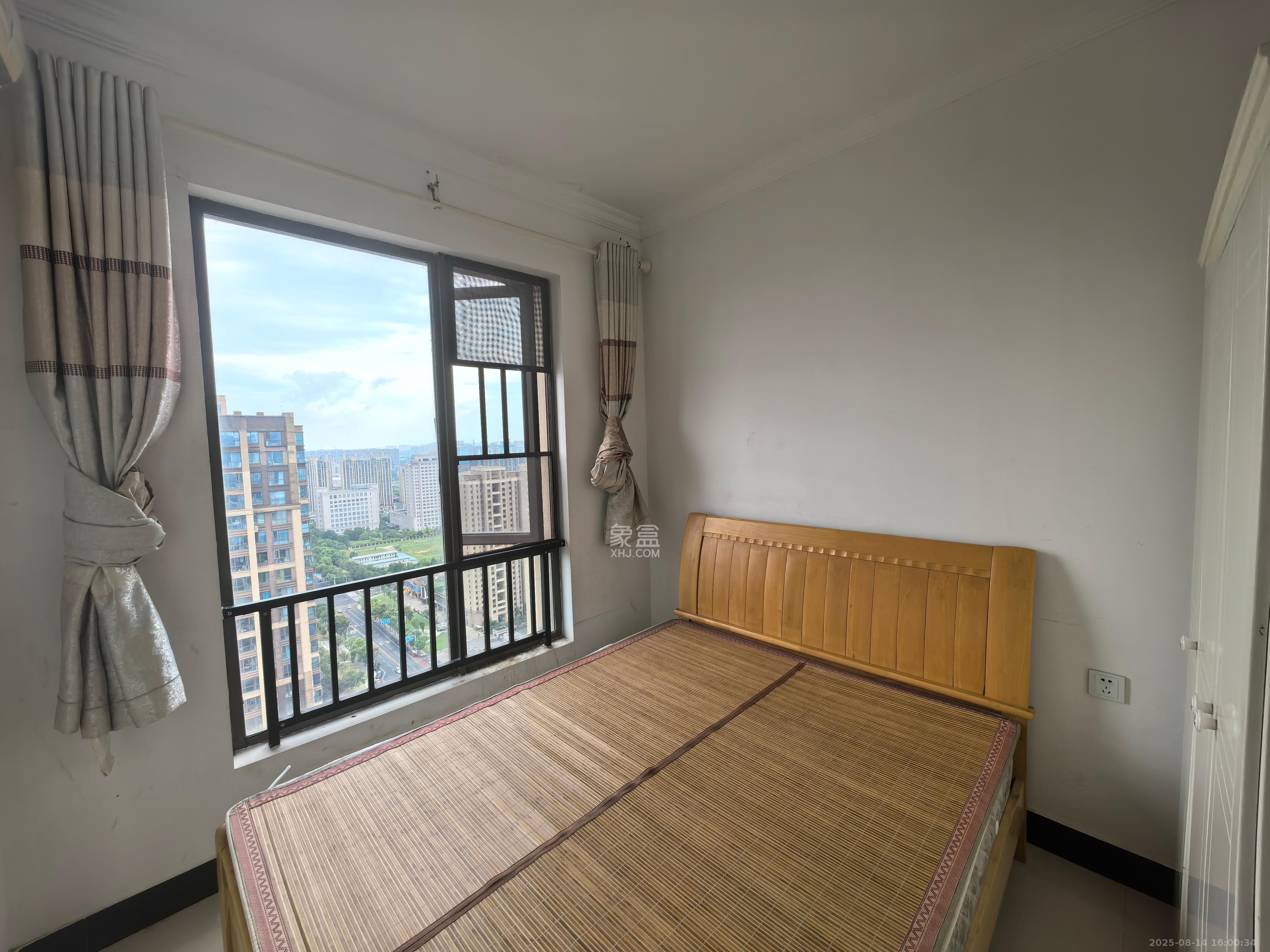 合能洋湖公馆 2室1厅1卫 2200.0元/月 合能洋湖公馆 2室1厅1卫 2200.0元/月室内图