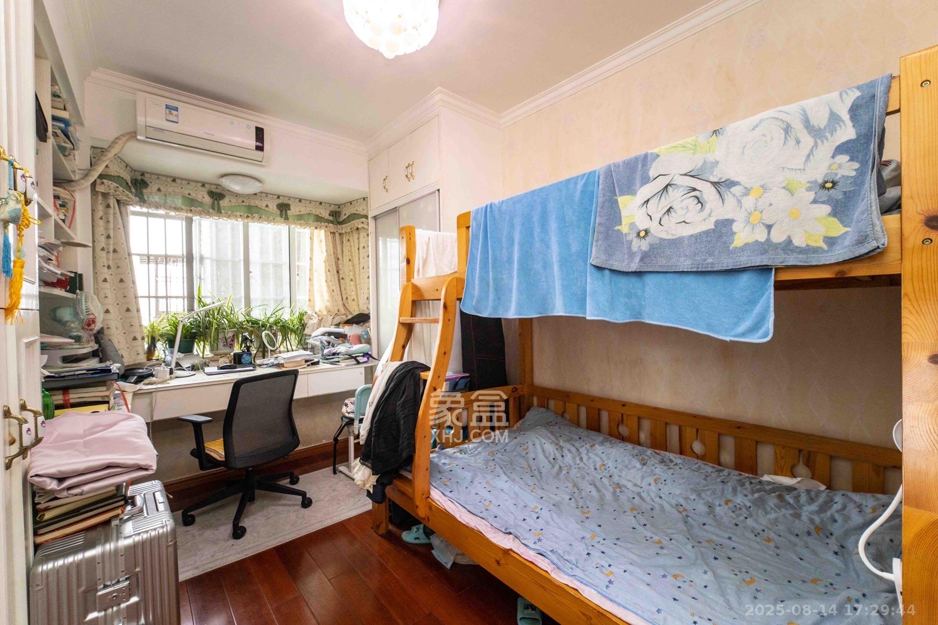 先锋东外滩 3室2厅2卫 3000.0元/月 先锋东外滩 3室2厅2卫 3000.0元/月室内图