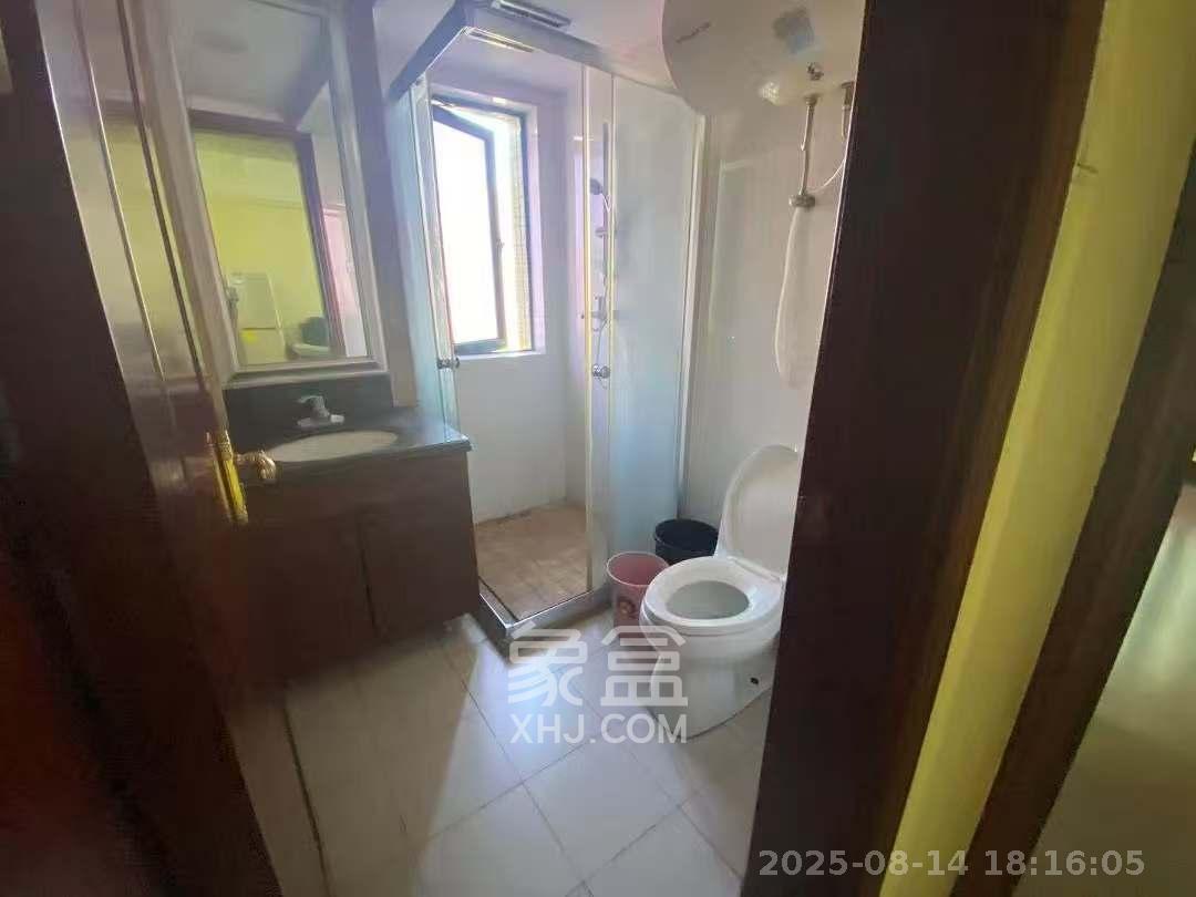 恒大华府 2室2厅1卫 2000.0元/月 恒大华府 2室2厅1卫 2000.0元/月室内图