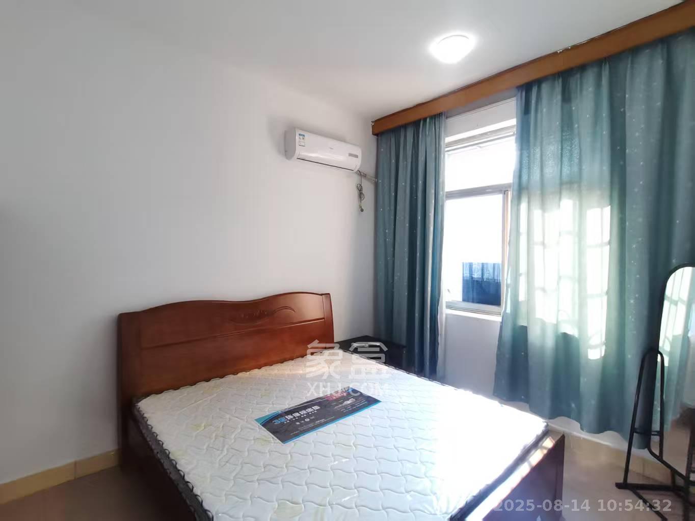 马王堆汽配城 3室2厅1卫 2100.0元/月 马王堆汽配城 3室2厅1卫 2100.0元/月室内图