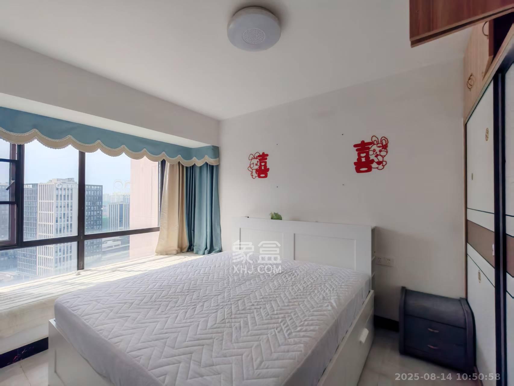 汇金城/嘉华城(二期、三期)  3室2厅2卫    3000.0元/月 汇金城/嘉华城(二期、三期)  3室2厅2卫    3000.0元/月室内图