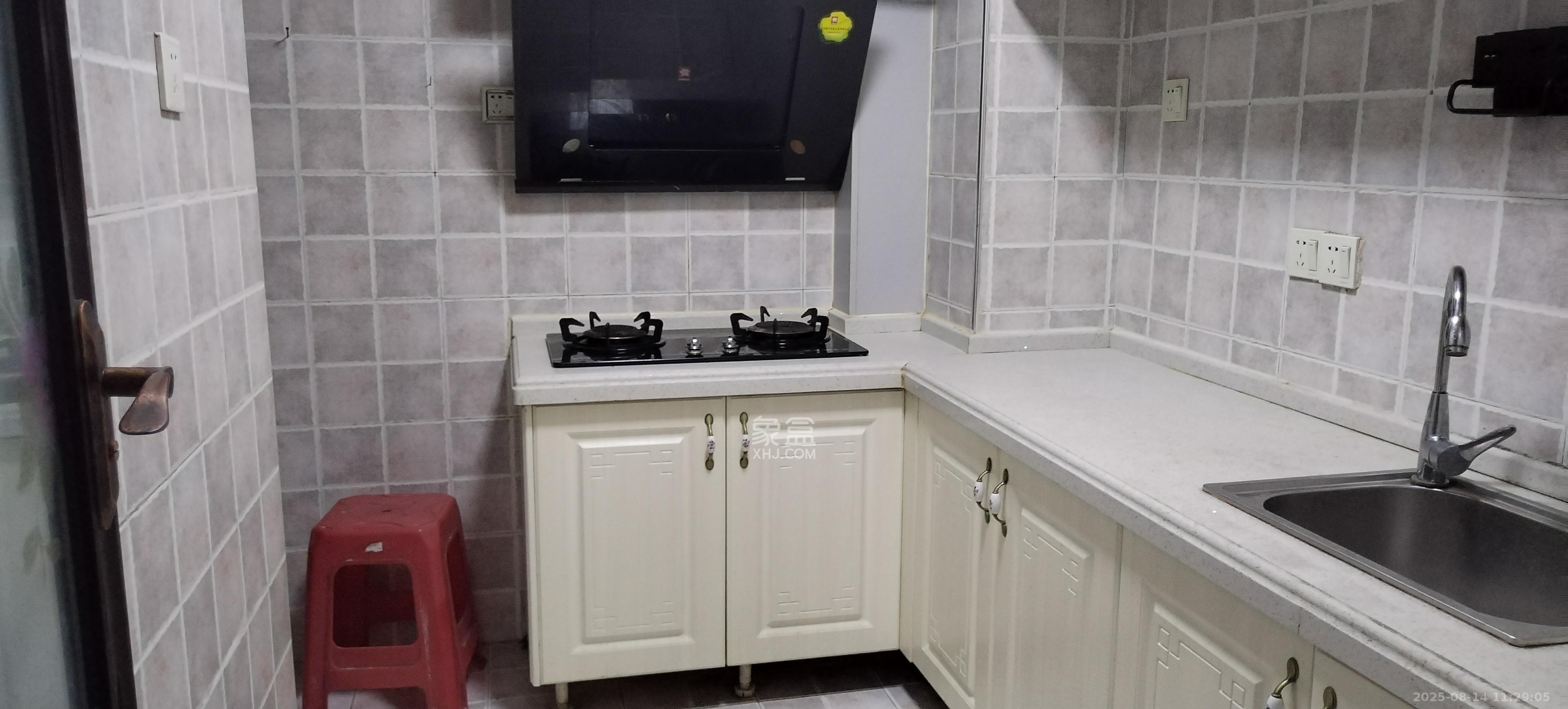 天凯东苑 2室1厅1卫 1700.0元/月 天凯东苑 2室1厅1卫 1700.0元/月室内图