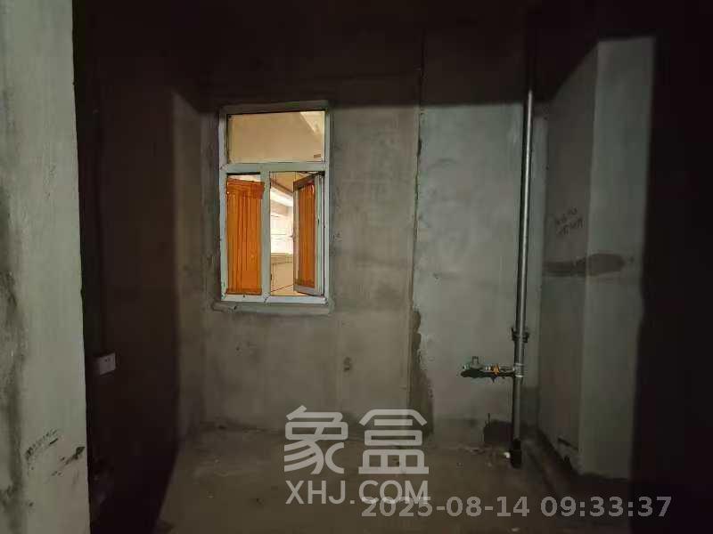 嘉宇银杉(嘉宇西苑)  3室2厅1卫    1000.0元/月 嘉宇银杉(嘉宇西苑)  3室2厅1卫    1000.0元/月