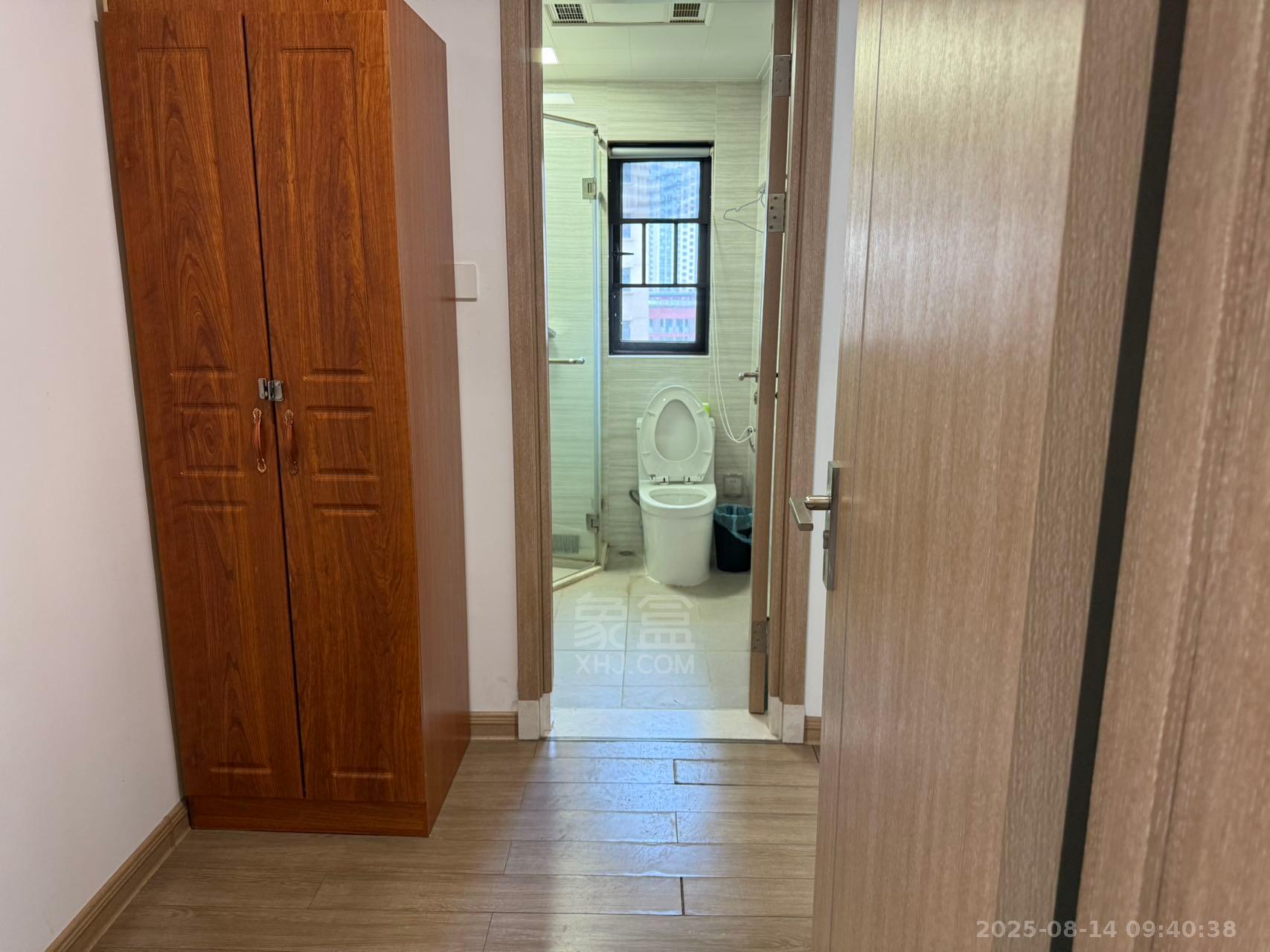 美的翰城 3室2厅2卫 2200.0元/月 美的翰城 3室2厅2卫 2200.0元/月室内图