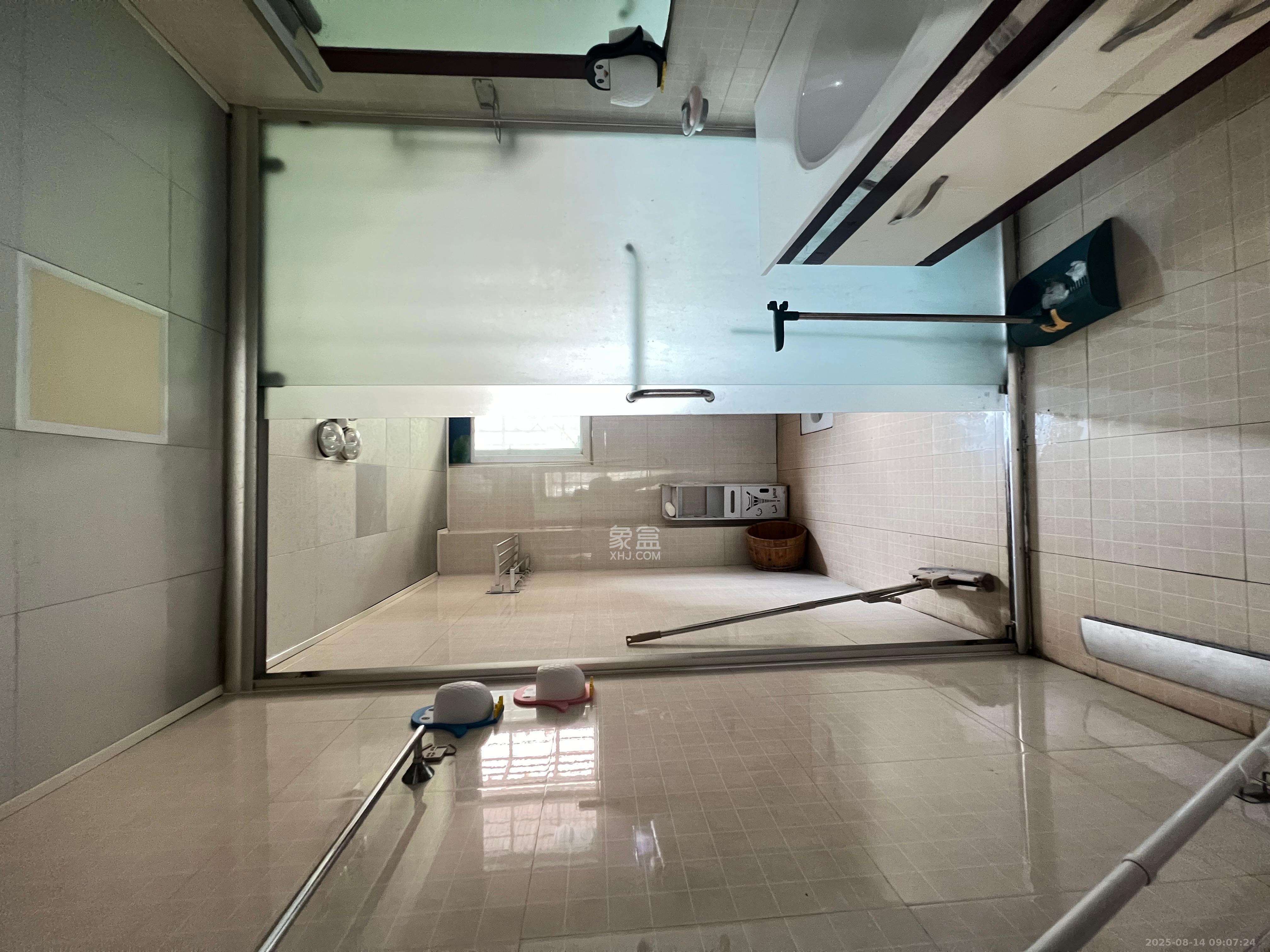 星城国际 3室2厅1卫 1800.0元/月 星城国际 3室2厅1卫 1800.0元/月室内图