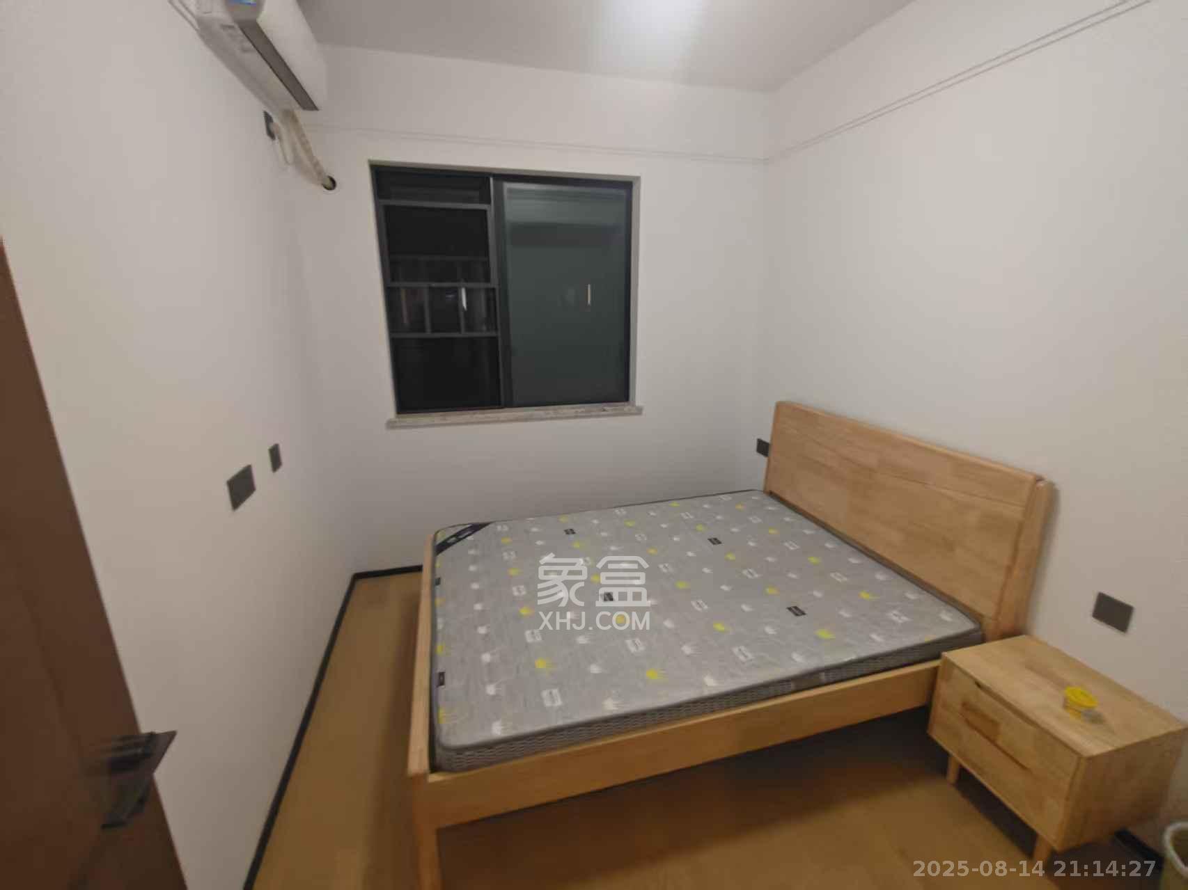 万科魅力之城天阔里  3室2厅2卫   2700.00元/月室内图