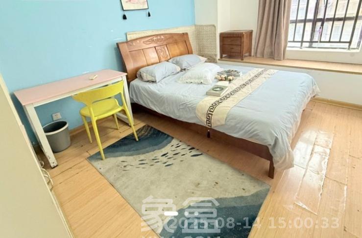 奥林匹克花园  4室2厅1卫   860.00元/月