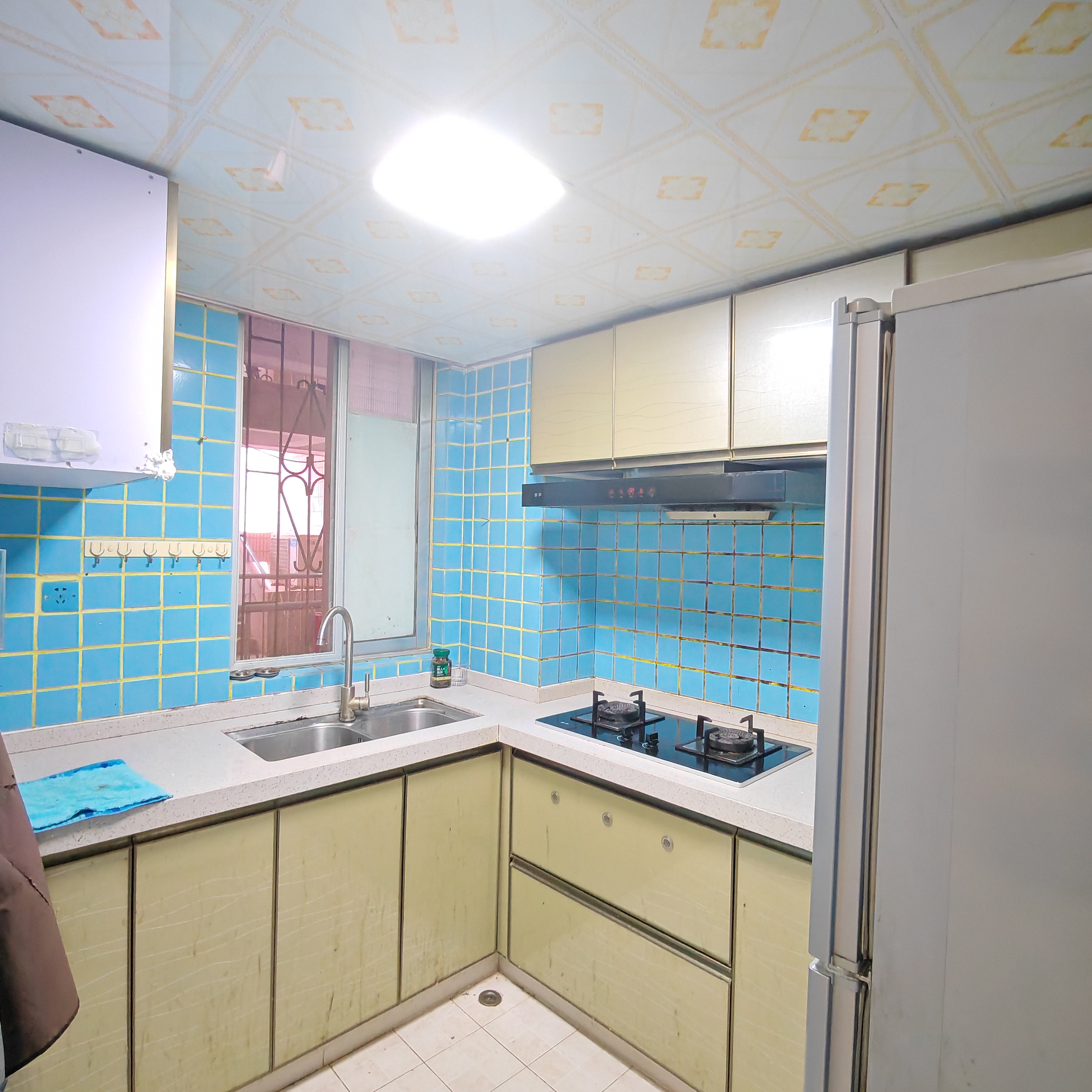 侨诚花园 2室2厅1卫 2300.0元/月 侨诚花园 2室2厅1卫 2300.0元/月室内图