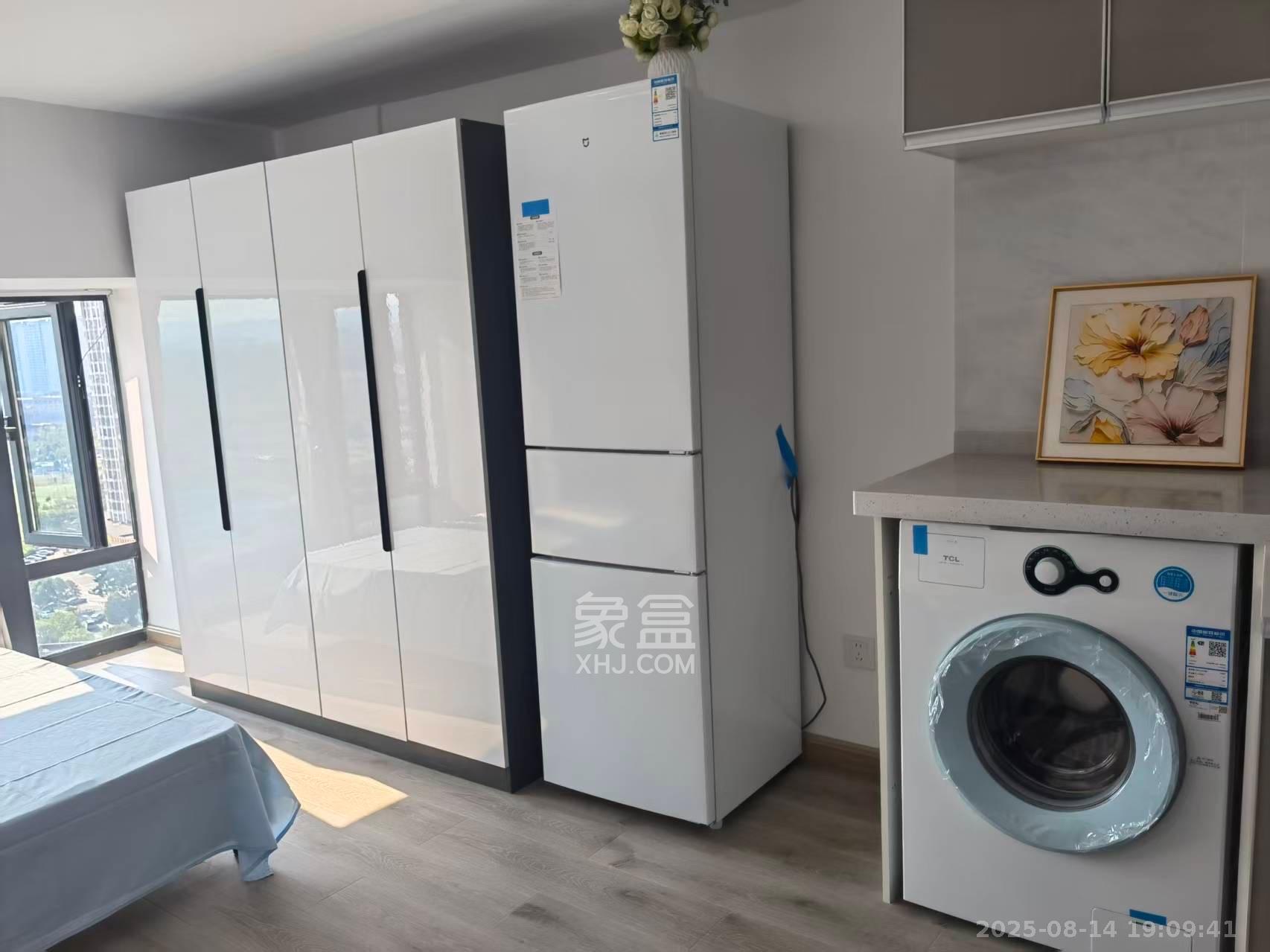 中海阅溪府 1室1厅1卫 1200.0元/月 中海阅溪府 1室1厅1卫 1200.0元/月室内图