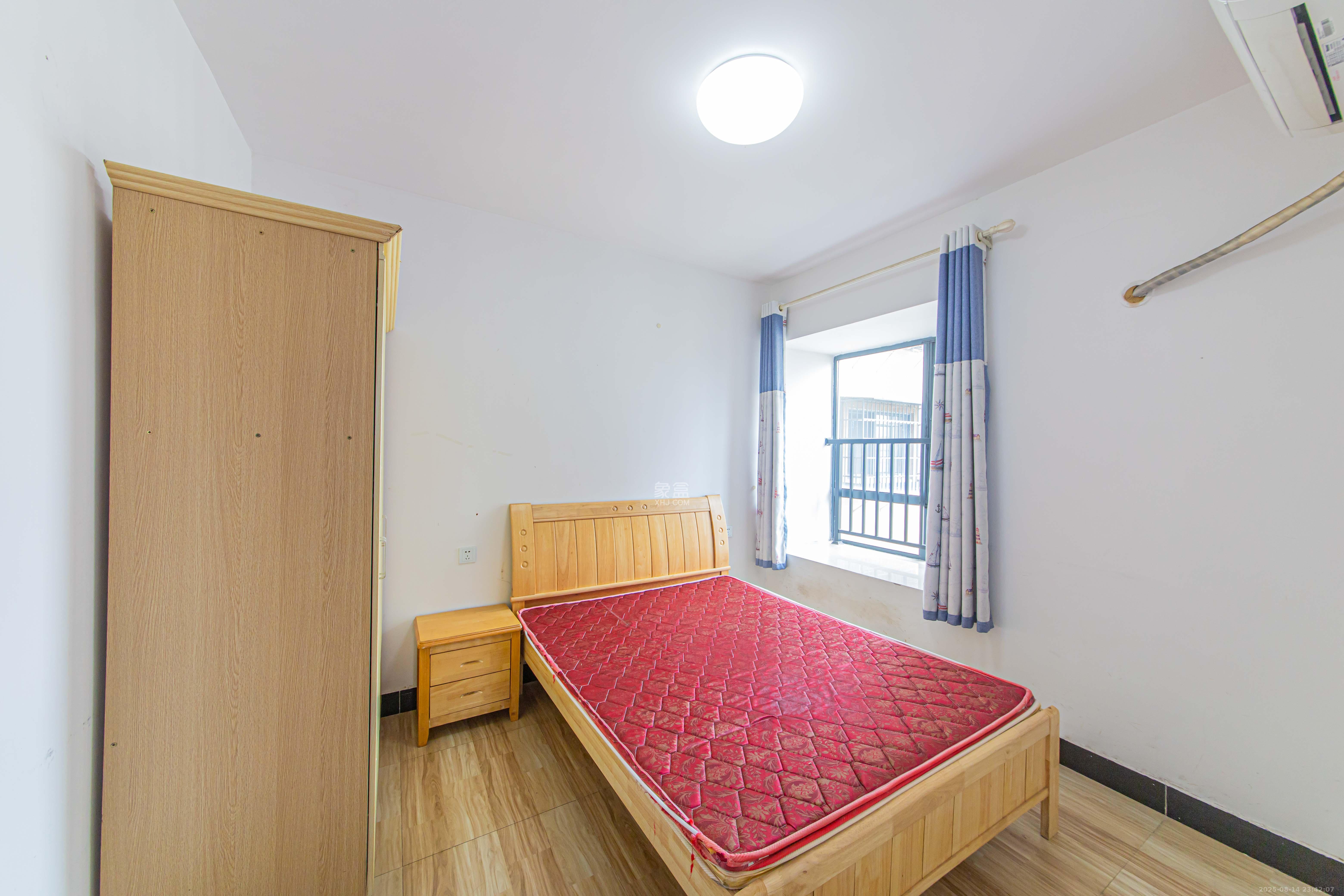 中建芙蓉嘉苑 3室2厅2卫 106.0万 中建芙蓉嘉苑 3室2厅2卫 106.0万卧室