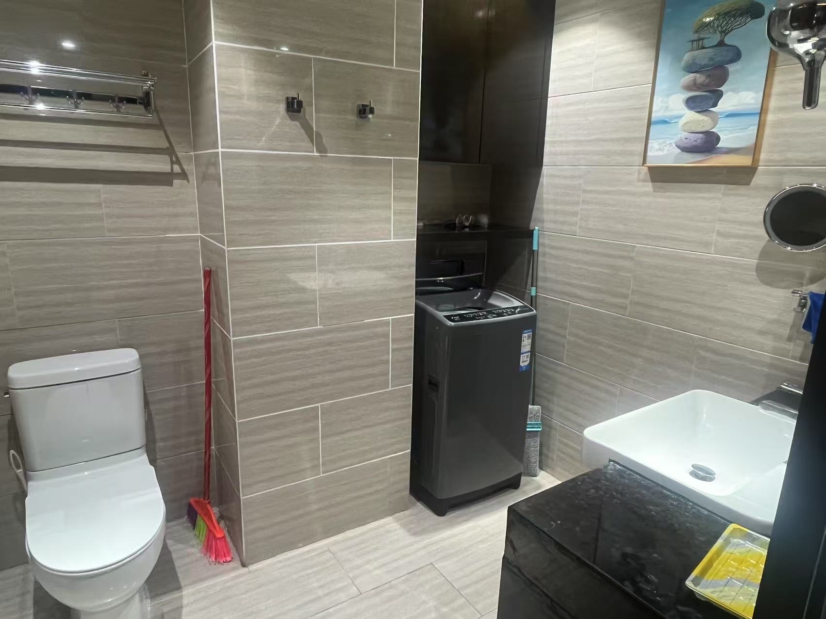 海航国际广场 1室1厅1卫 1800.0元/月 海航国际广场 1室1厅1卫 1800.0元/月室内图