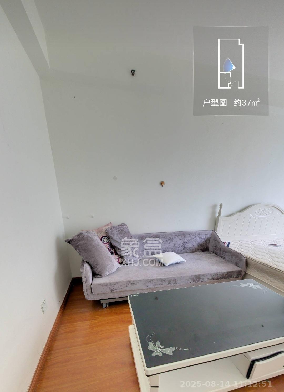 融科东南海  1室0厅1卫    1200.0元/月 融科东南海  1室0厅1卫    1200.0元/月室内图1