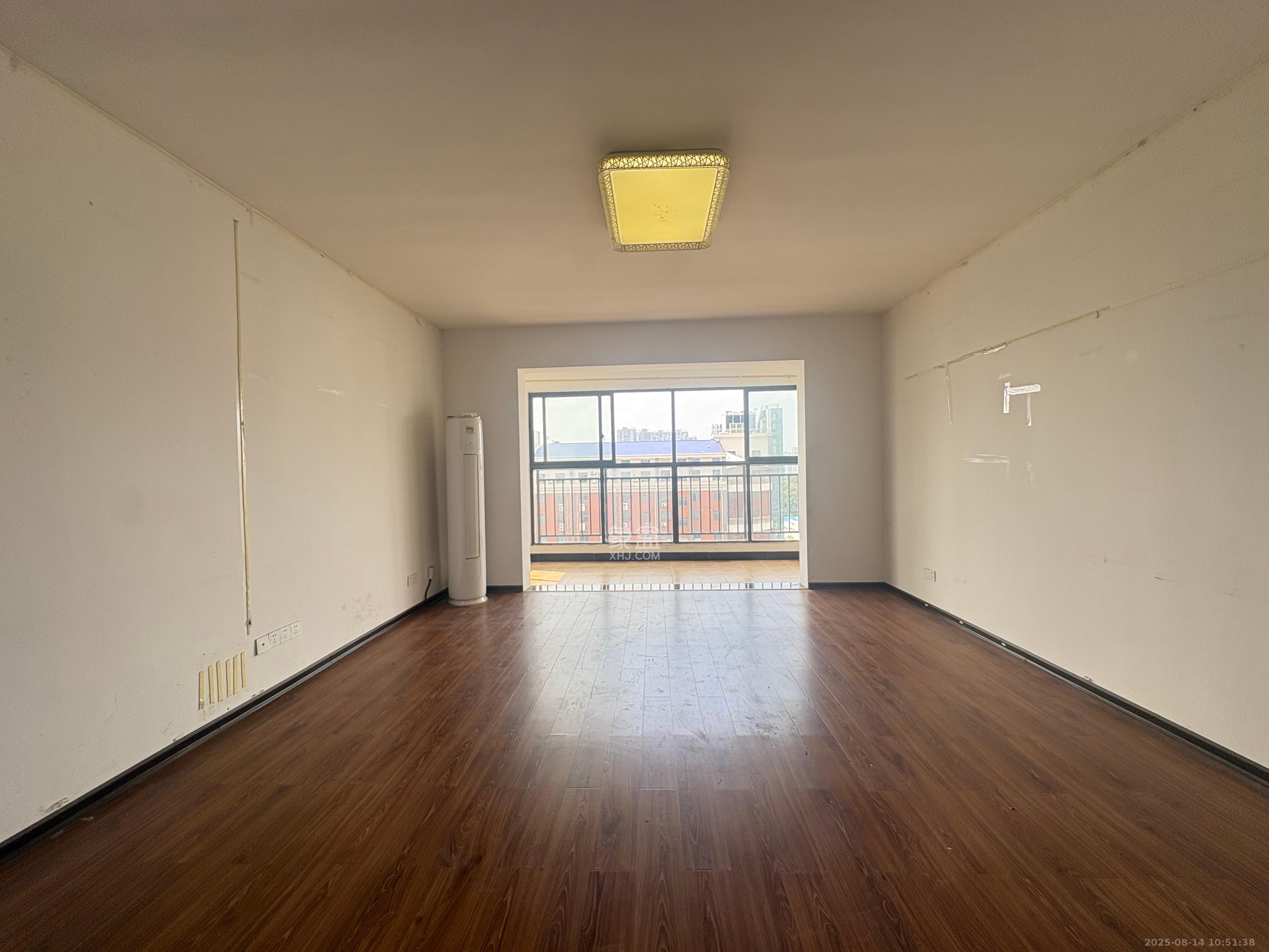 96301部队小区 1室2厅2卫 2480.0元/月 96301部队小区 1室2厅2卫 2480.0元/月室内图