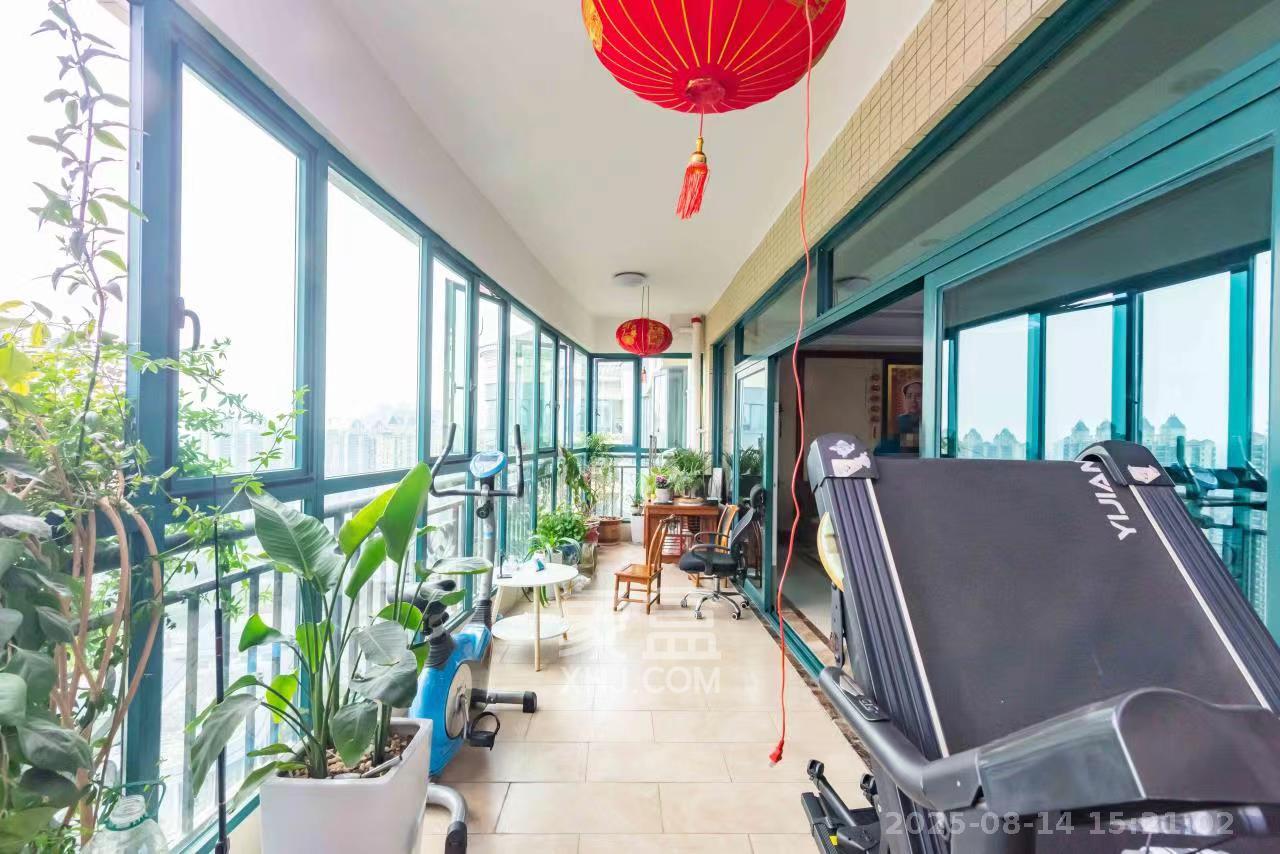 恒大雅苑 5室1厅3卫 8000.0元/月 恒大雅苑 5室1厅3卫 8000.0元/月室内图