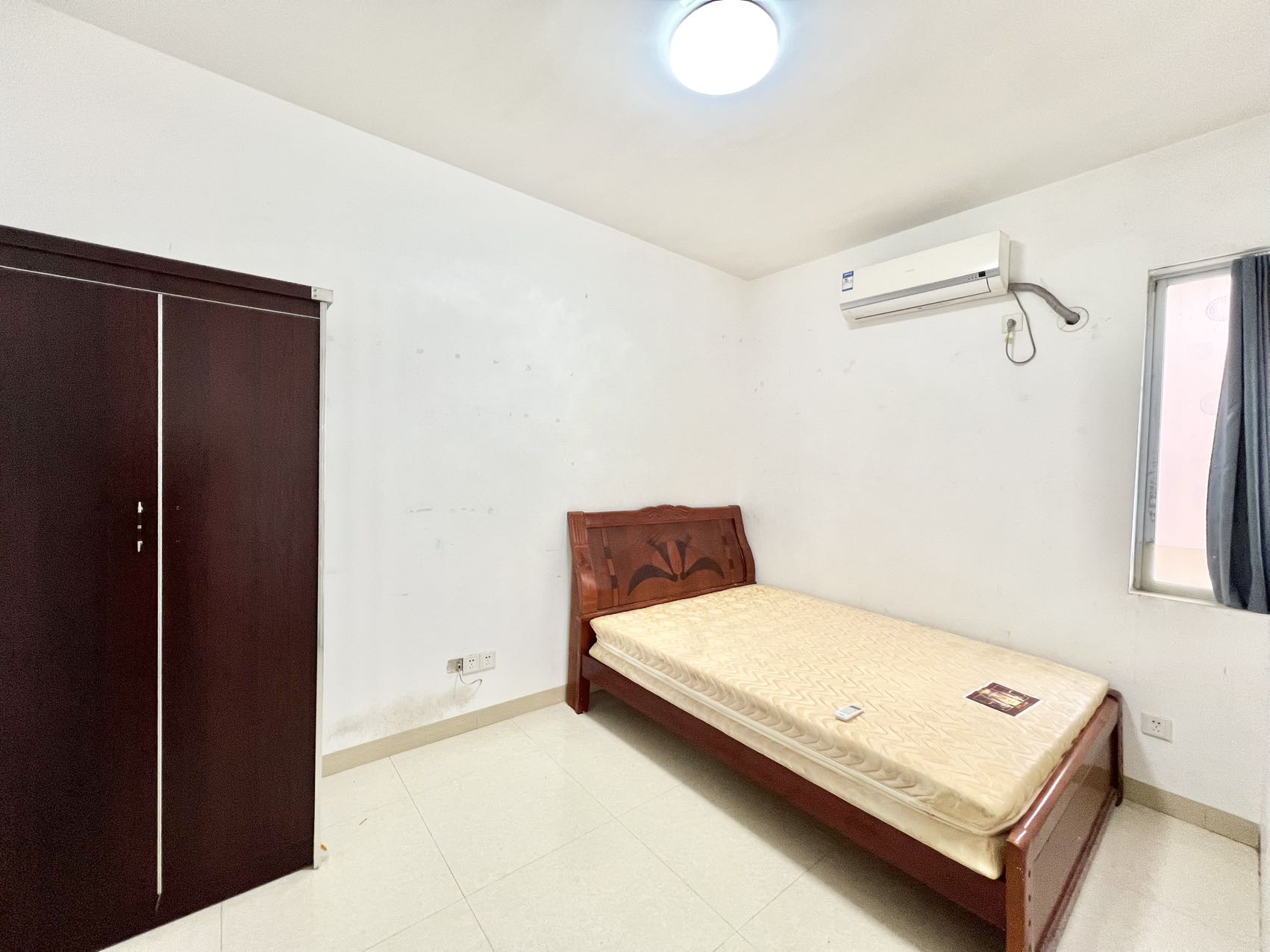 海岛阳光二期 3室2厅1卫 2300.0元/月 海岛阳光二期 3室2厅1卫 2300.0元/月室内图