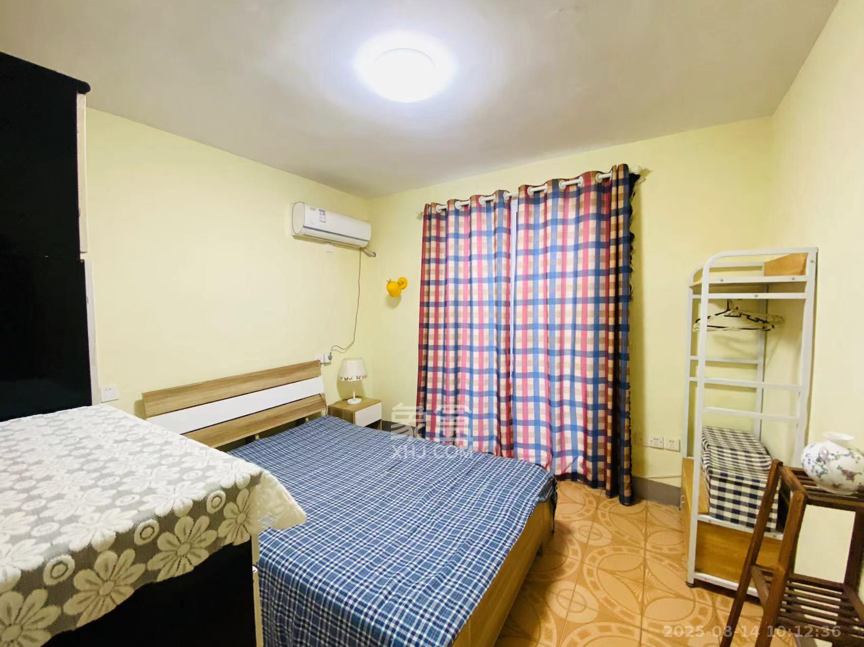 白果园散盘  1室1厅1卫    1800.0元/月室内图