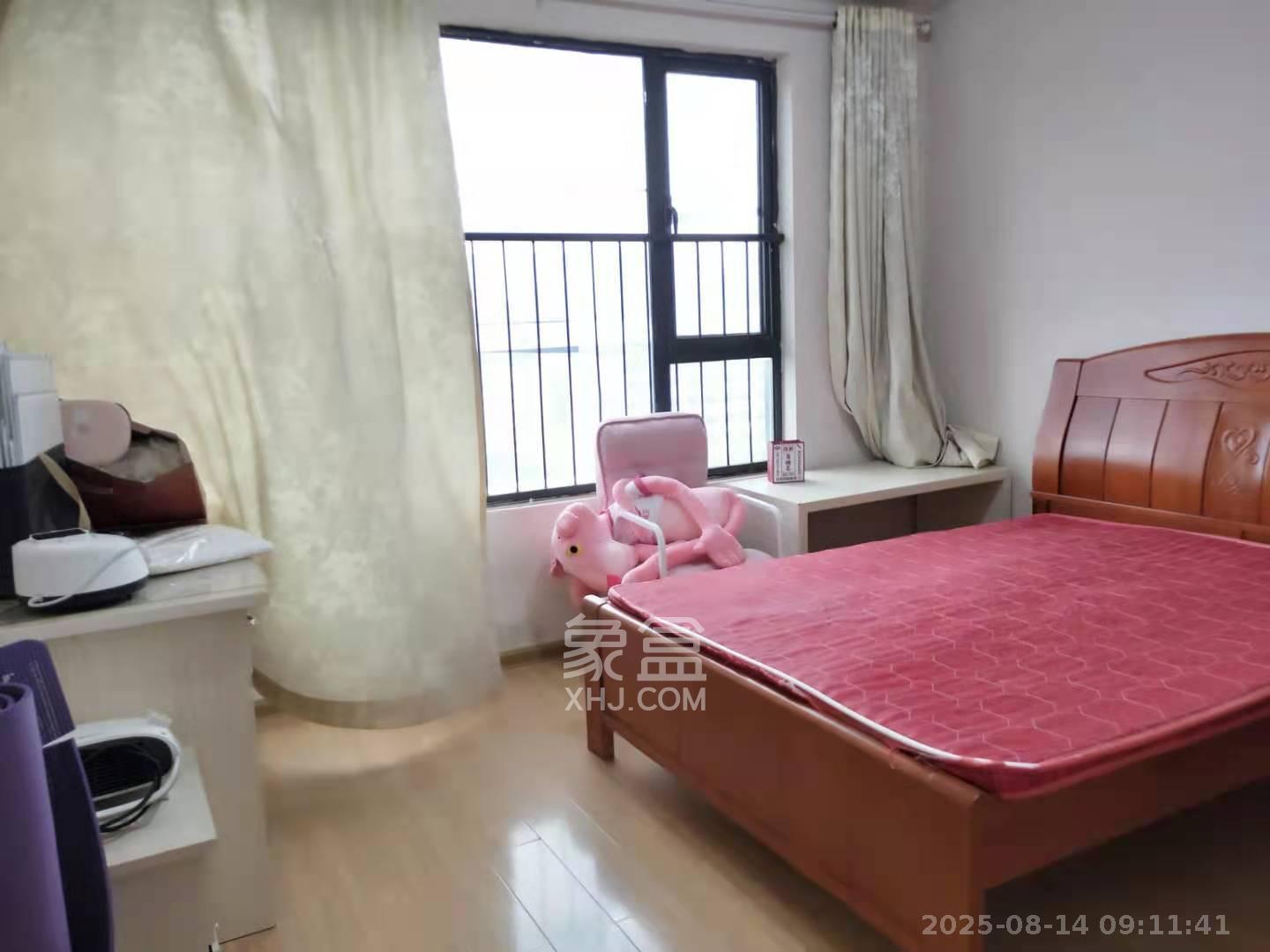 长房时代城  3室2厅1卫    2500.0元/月 长房时代城  3室2厅1卫    2500.0元/月室内图