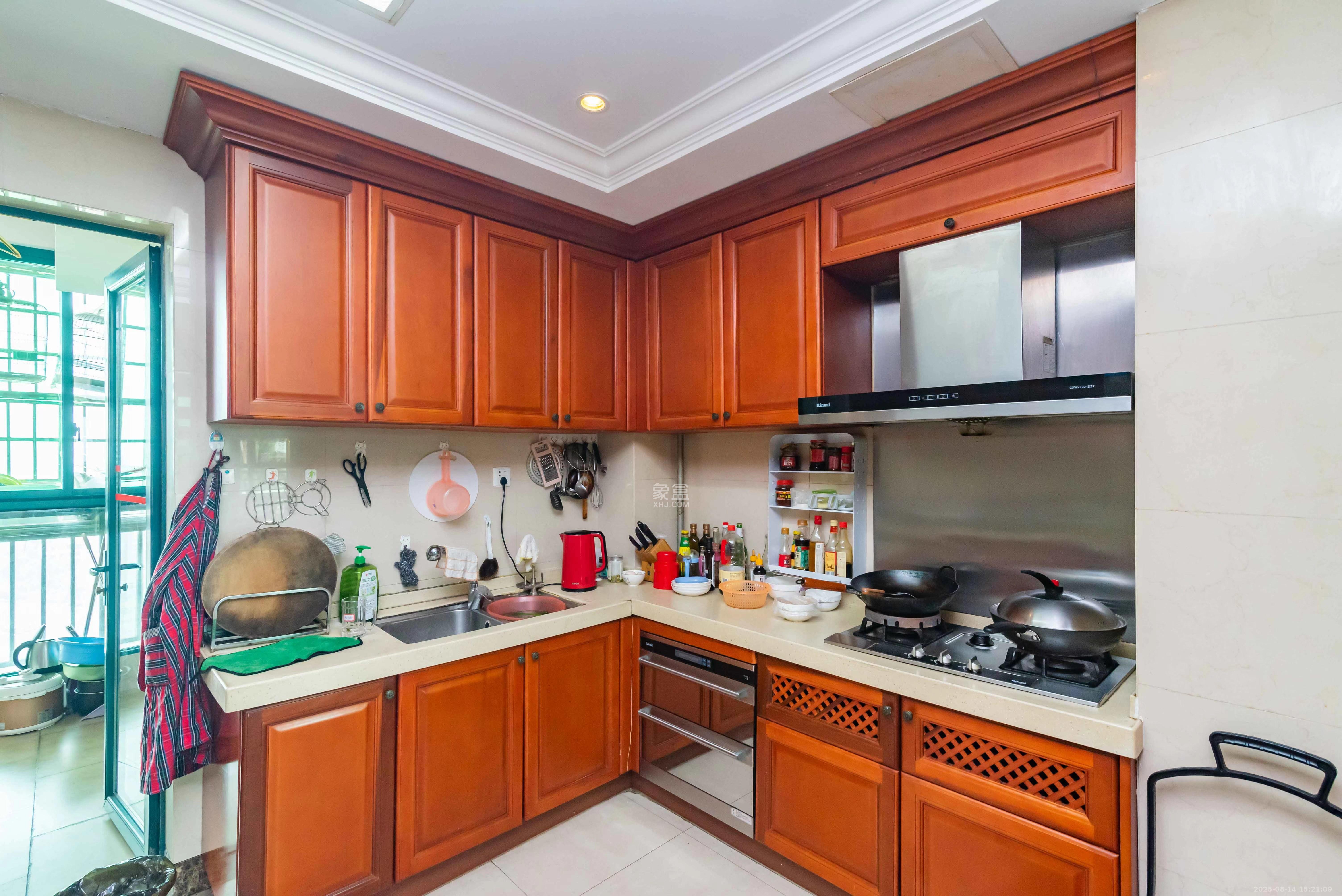 恒大雅苑 5室1厅3卫 8000.0元/月 恒大雅苑 5室1厅3卫 8000.0元/月室内图