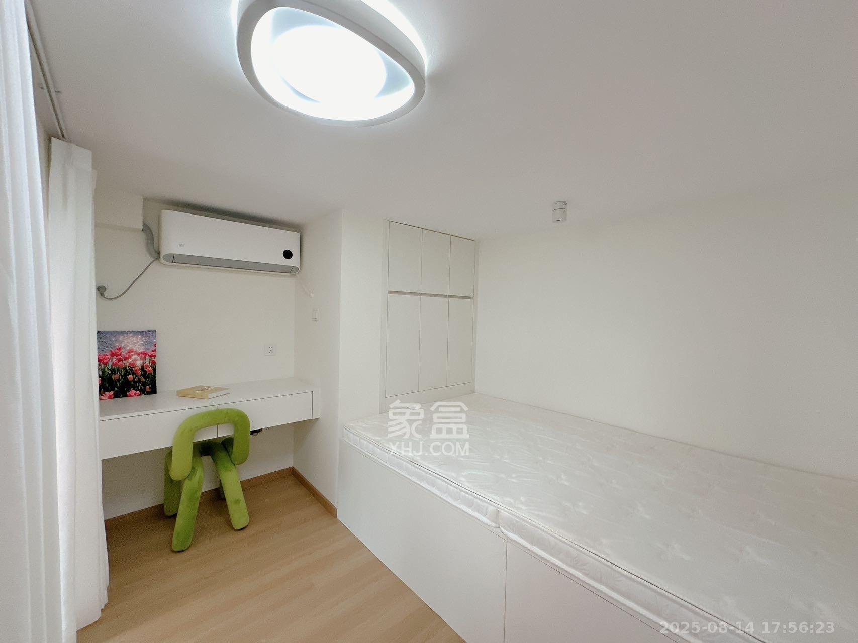 卓越中寰 2室2厅1卫 3200.0元/月 卓越中寰 2室2厅1卫 3200.0元/月室内图