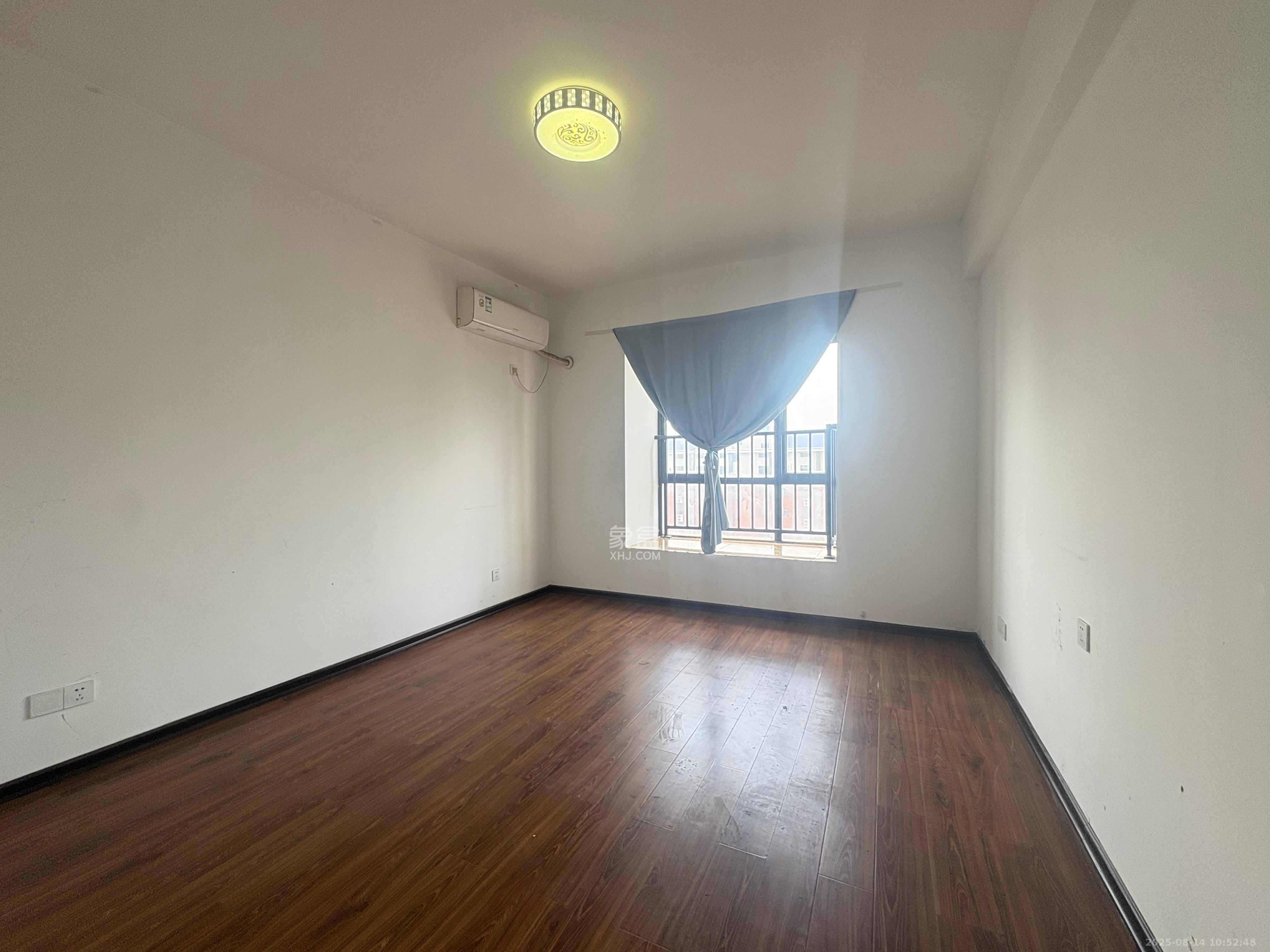 96301部队小区 1室2厅2卫 2480.0元/月 96301部队小区 1室2厅2卫 2480.0元/月室内图