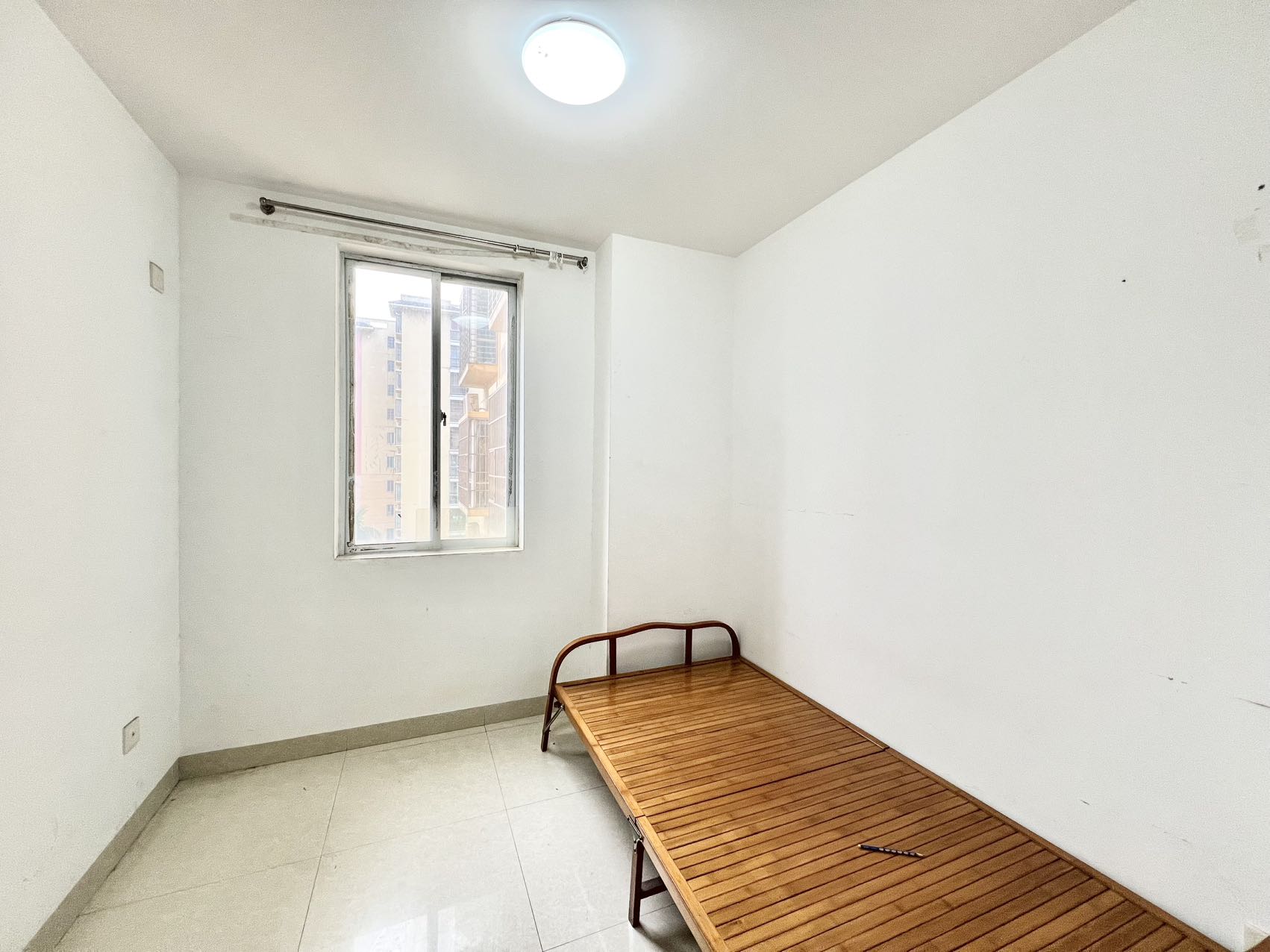 海岛阳光二期 3室2厅1卫 2300.0元/月 海岛阳光二期 3室2厅1卫 2300.0元/月室内图