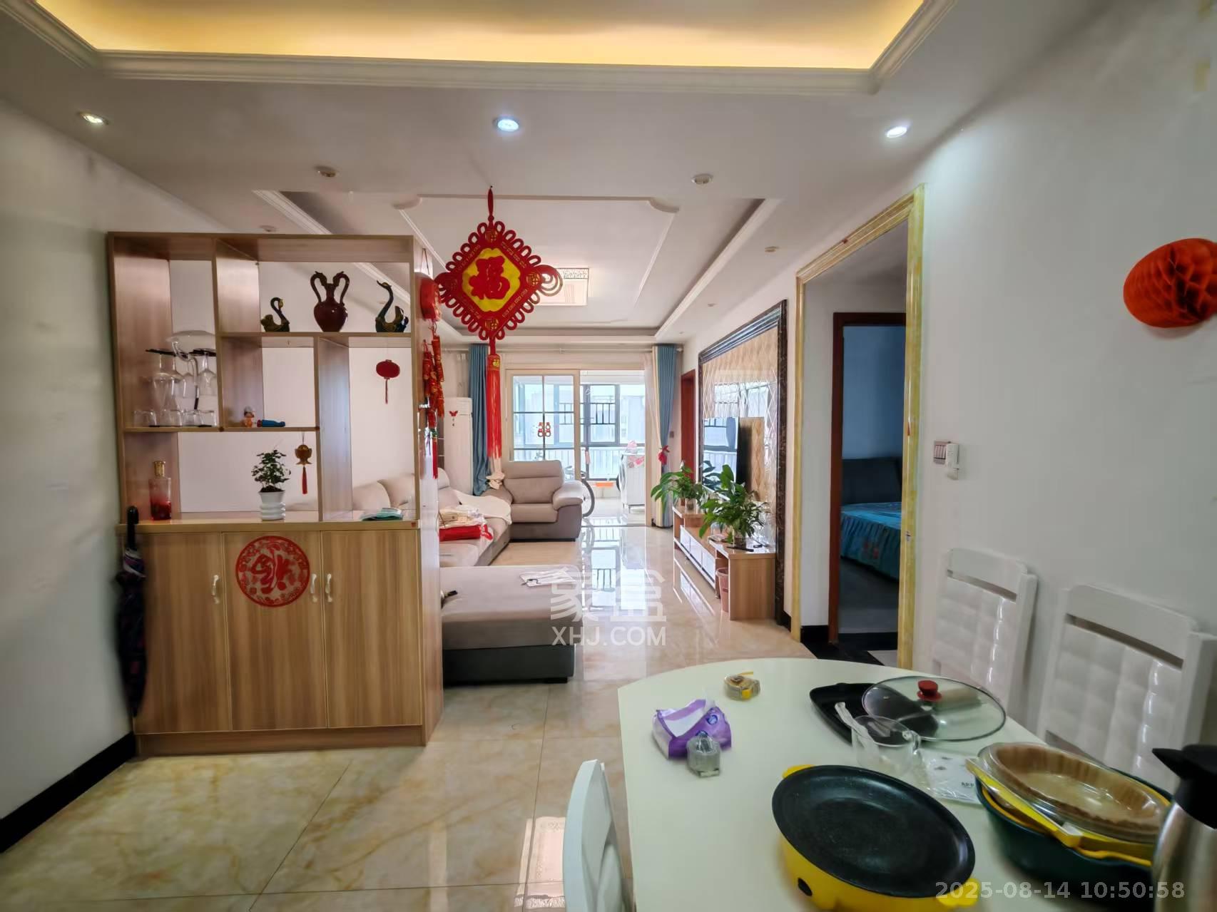 汇金城/嘉华城(二期、三期)  3室2厅2卫    3000.0元/月 汇金城/嘉华城(二期、三期)  3室2厅2卫    3000.0元/月室内图