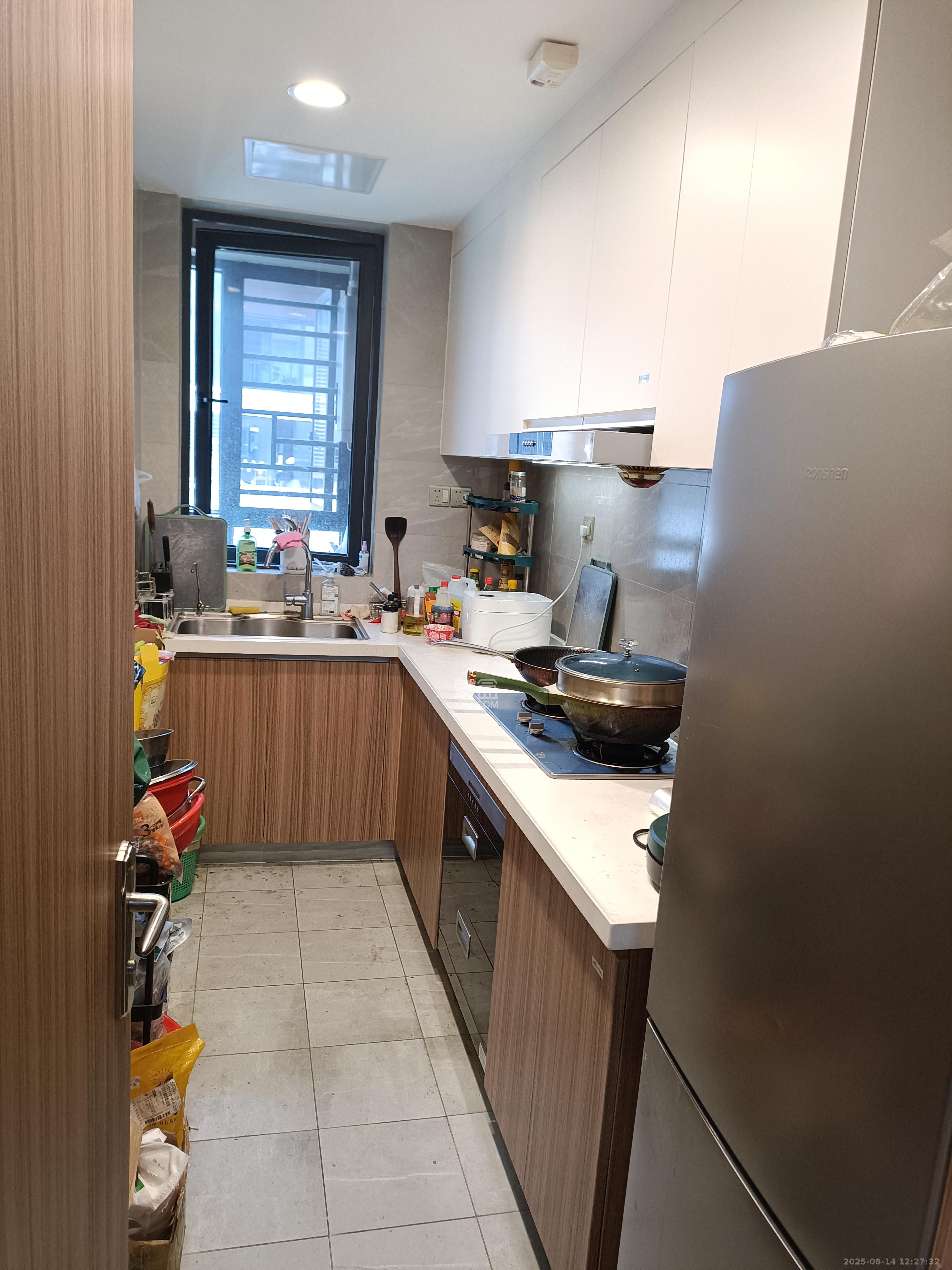 华远碧桂园海蓝城 4室2厅2卫 3100.0元/月 华远碧桂园海蓝城 4室2厅2卫 3100.0元/月室内图