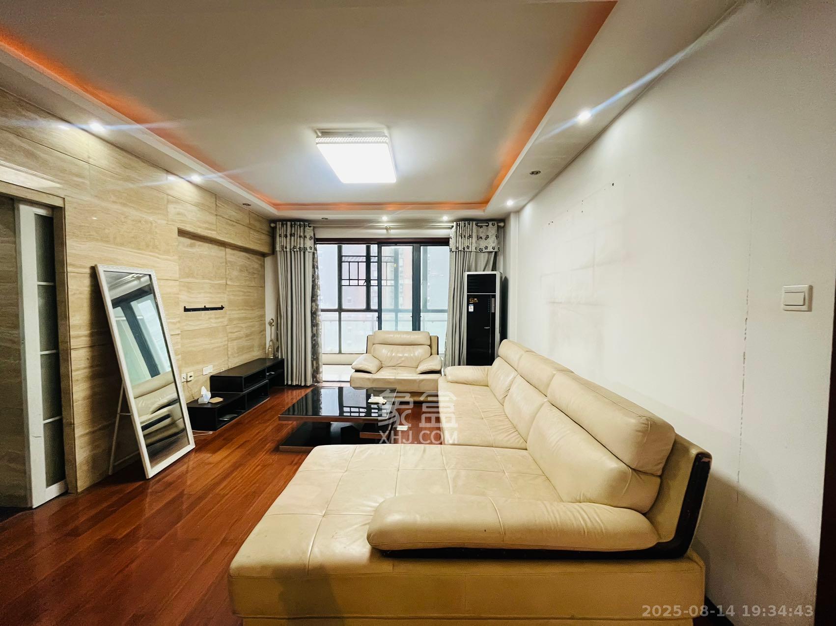 湘江北尚 3室2厅2卫 3200.0元/月 湘江北尚 3室2厅2卫 3200.0元/月室内图