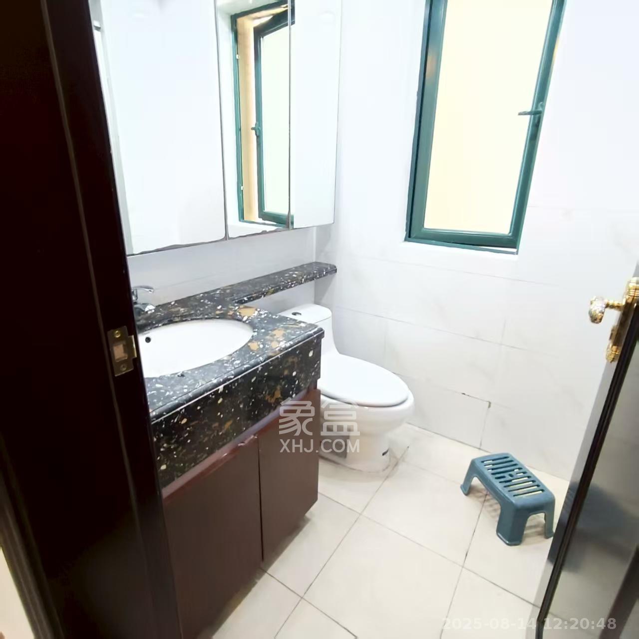 恒大雅苑  3室2厅1卫    2300.0元/月室内图