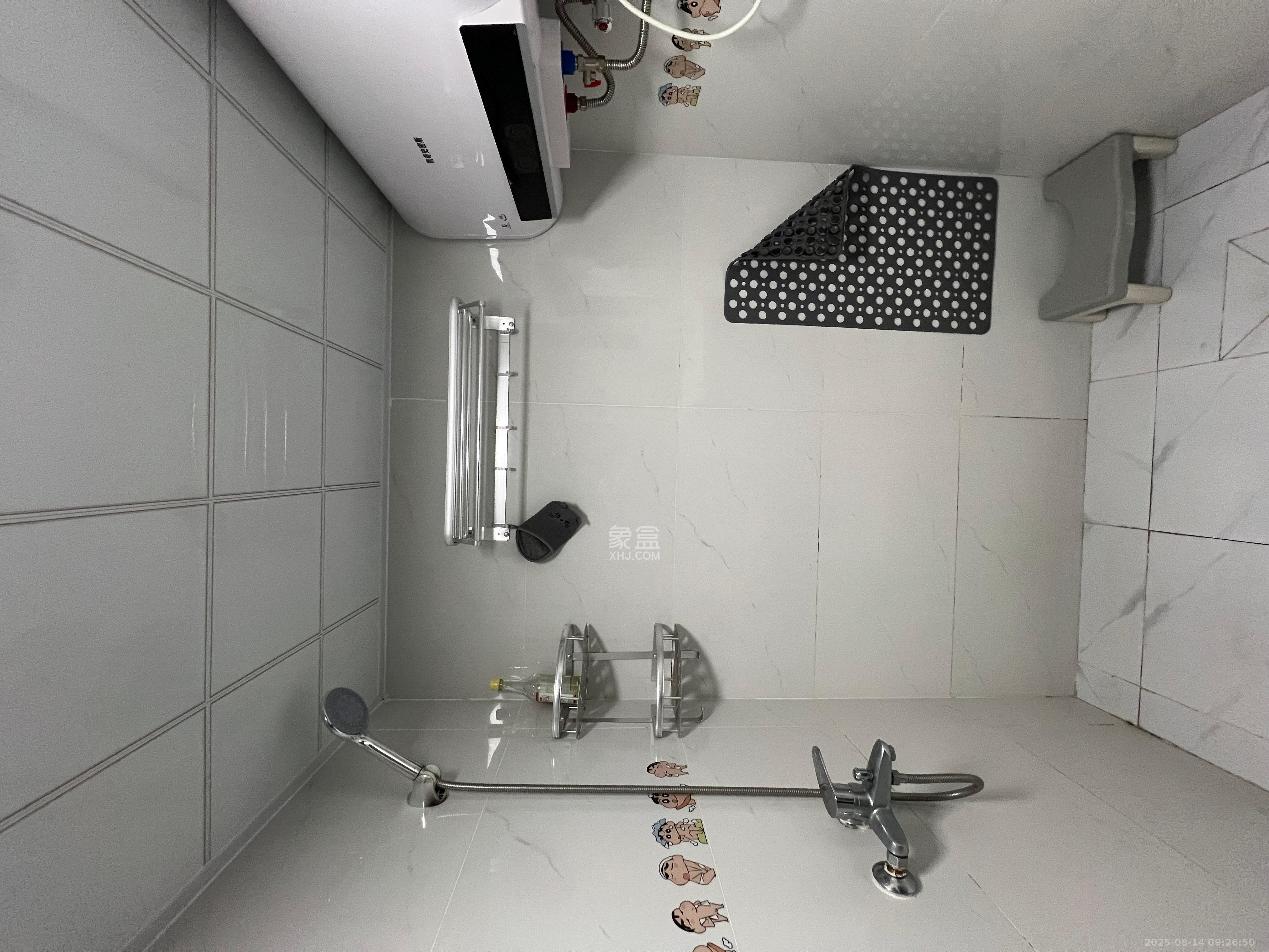 藏珑湖上公馆 1室1厅1卫 2500.0元/月 藏珑湖上公馆 1室1厅1卫 2500.0元/月室内图