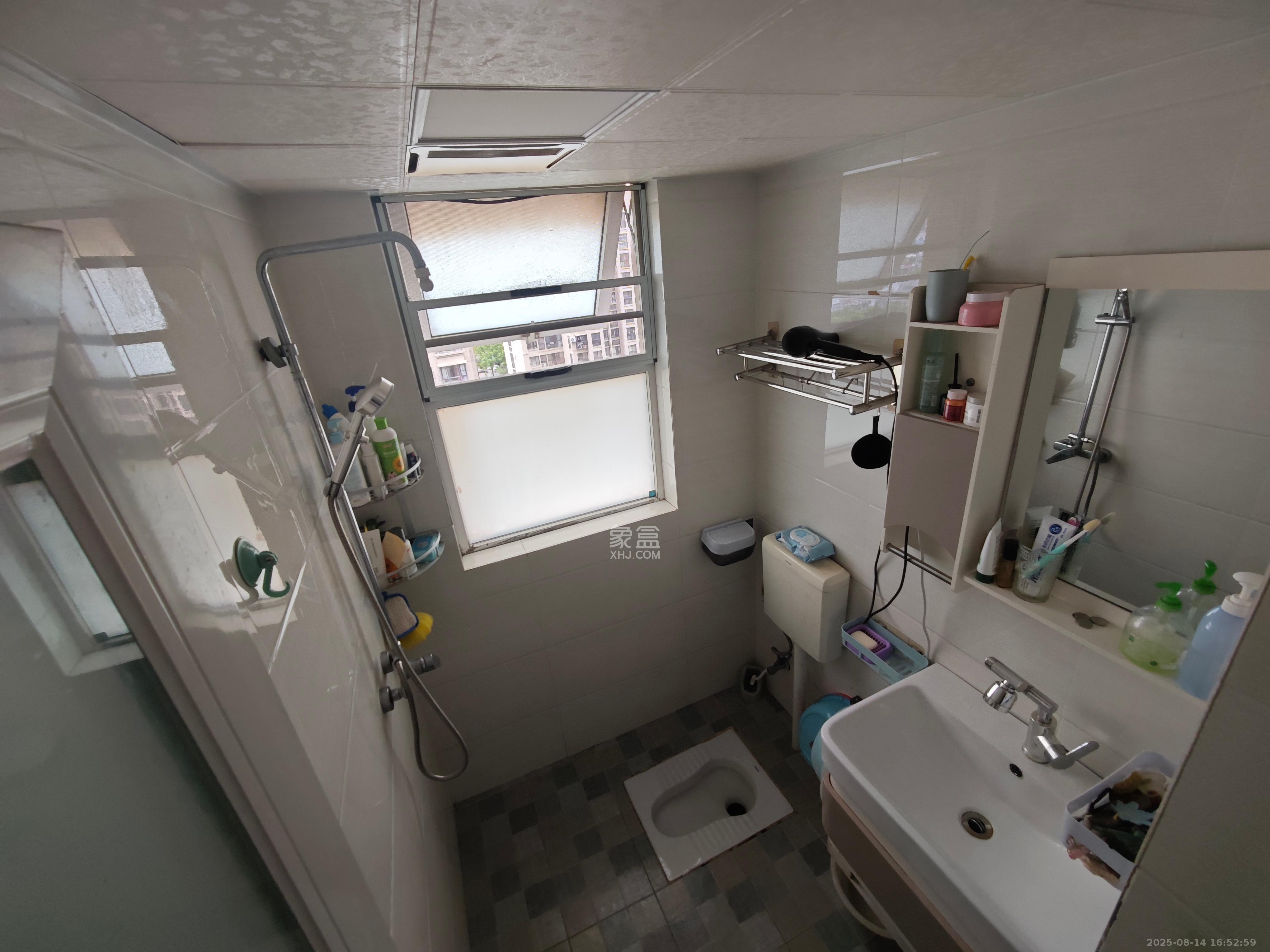 金科时代中心 1室0厅0卫 2200.0元/月 金科时代中心 1室0厅0卫 2200.0元/月室内图