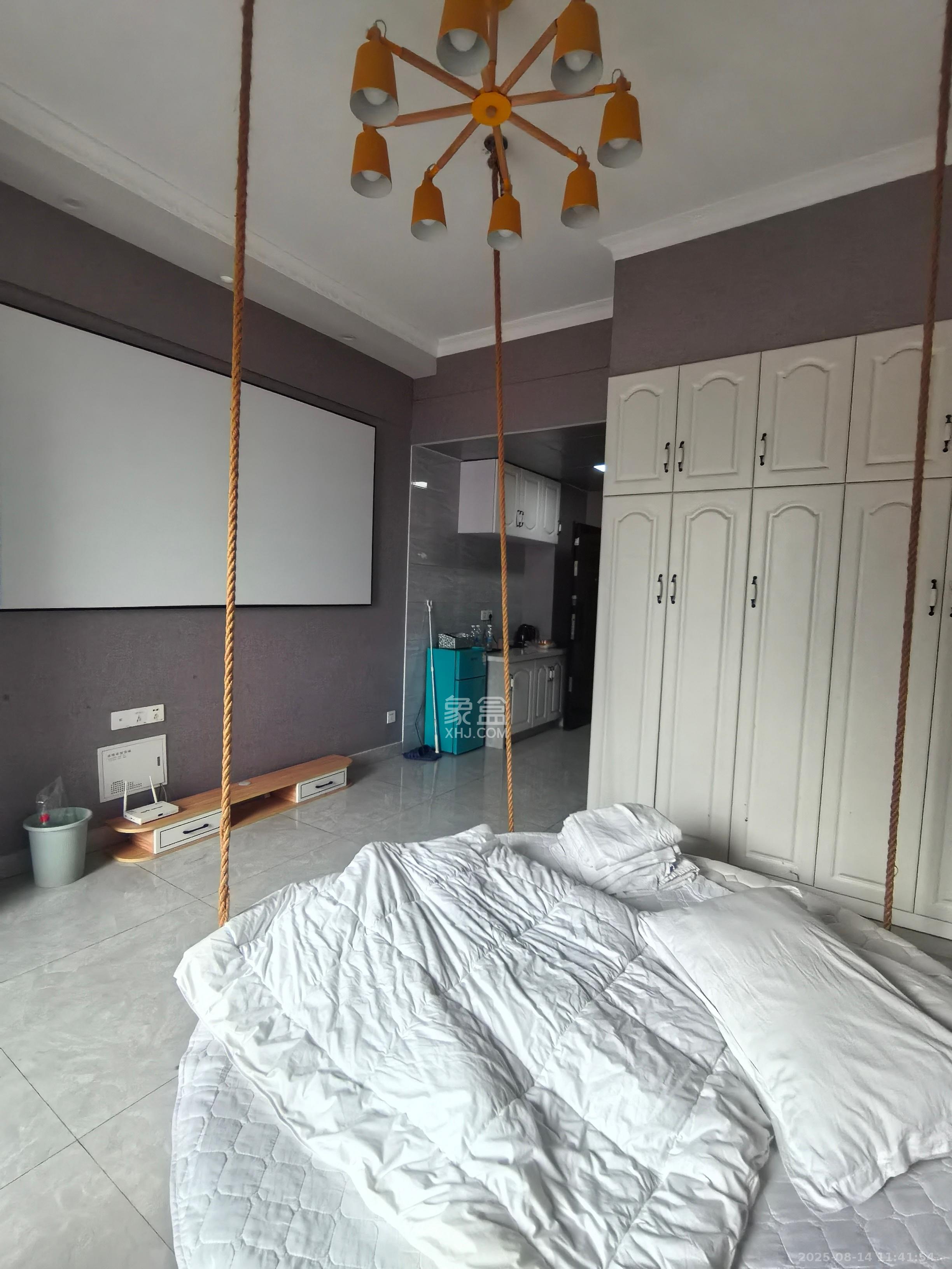 明大佳园 1室1厅1卫 1600.0元/月 明大佳园 1室1厅1卫 1600.0元/月室内图