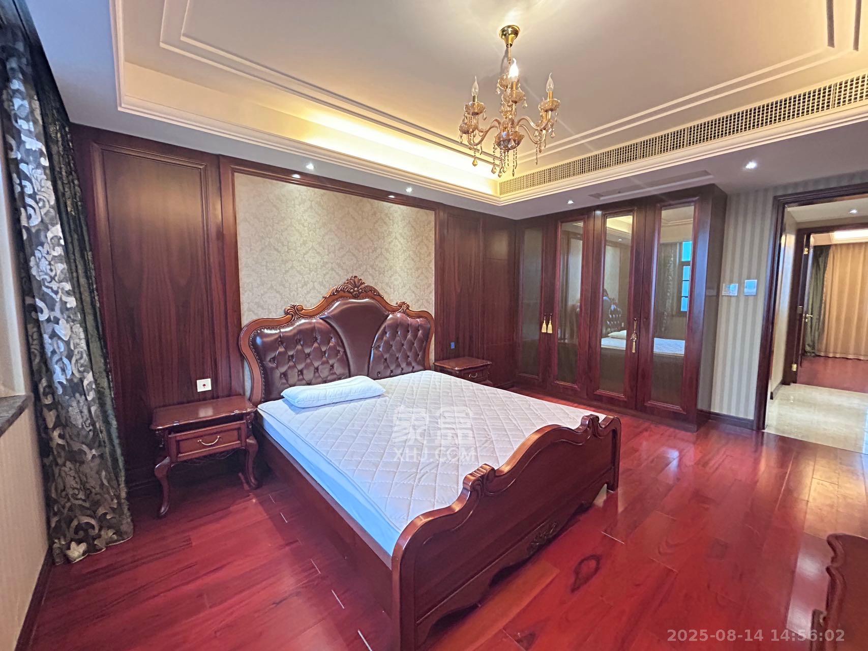 运达中央广场一、二期 3室2厅2卫 8000.0元/月 运达中央广场一、二期 3室2厅2卫 8000.0元/月室内图